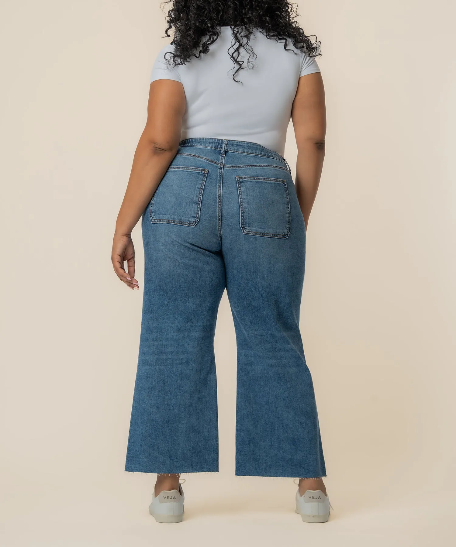 Meg High Rise Wide Leg, Plus in Success Wash sold by Kut from the Kloth product image thumbnail 3