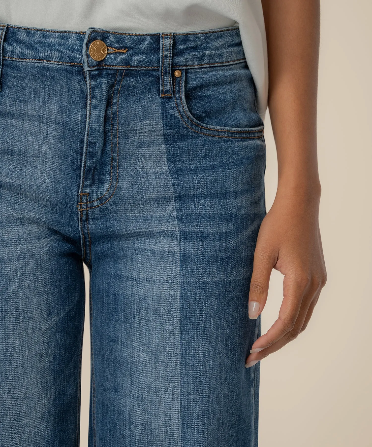 Jean High Rise Straight Leg sold by Kut from the Kloth product image thumbnail 5