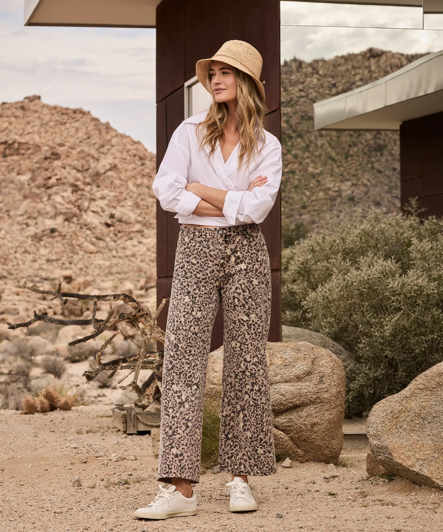 Meg High Rise Wide Leg, Exclusive sold by Kut from the Kloth product image thumbnail 2