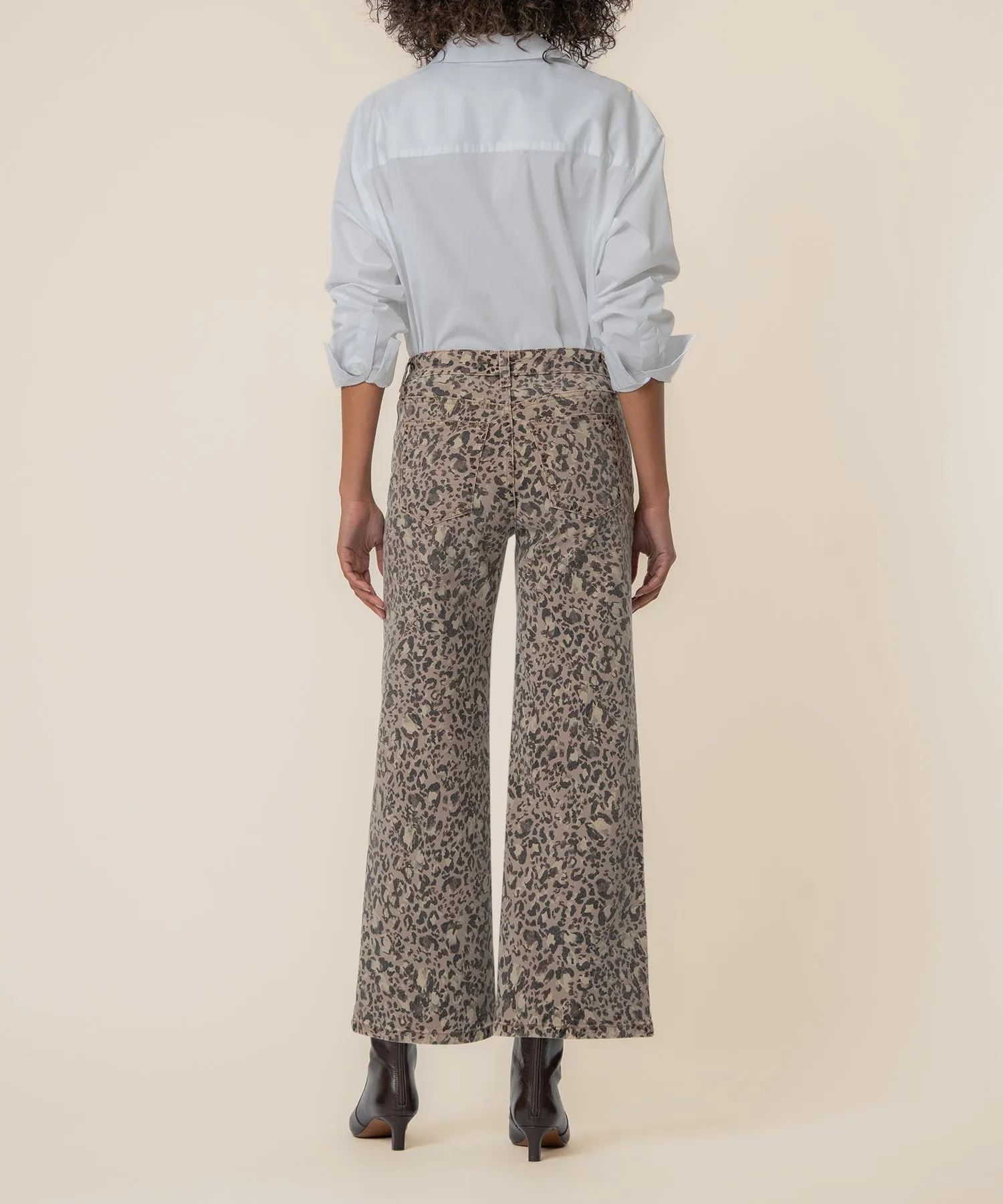 Meg High Rise Wide Leg, Exclusive sold by Kut from the Kloth product image thumbnail 4