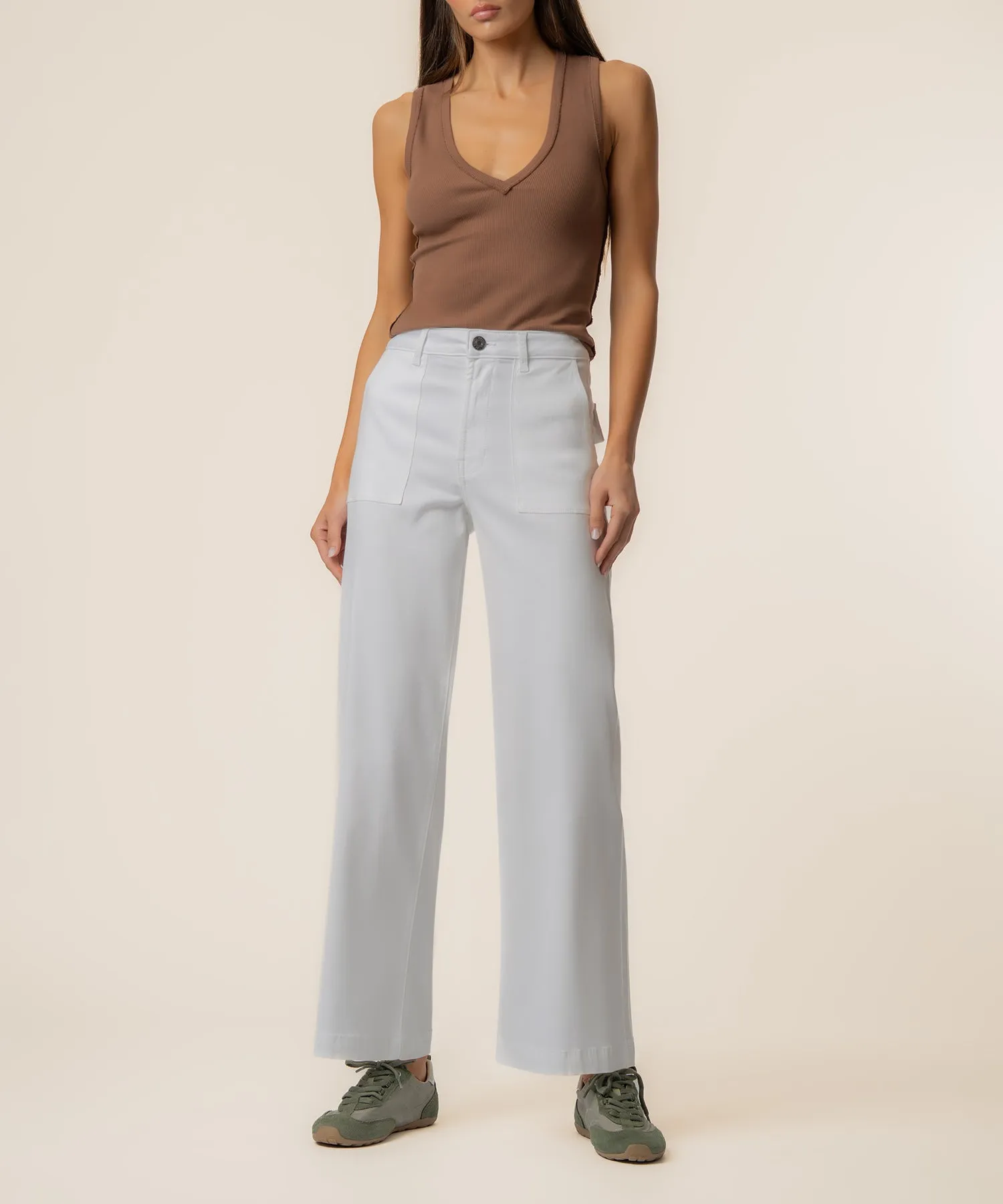 Meg High Rise Wide Leg in White sold by Kut from the Kloth