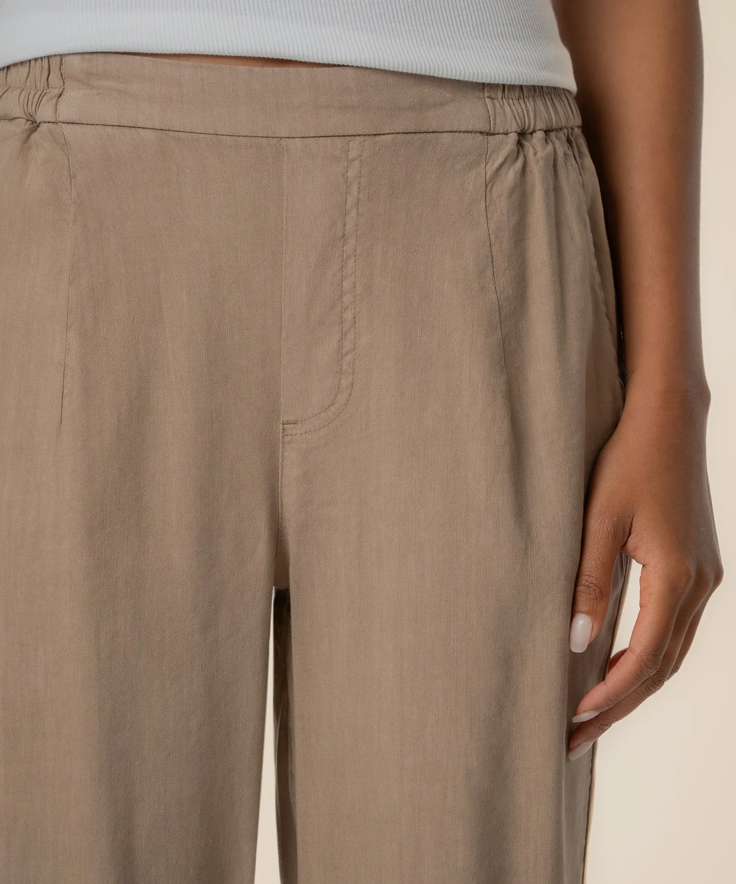 Rosalie Linen Tapered Pant, Petite in Khaki sold by Kut from the Kloth product image thumbnail 4