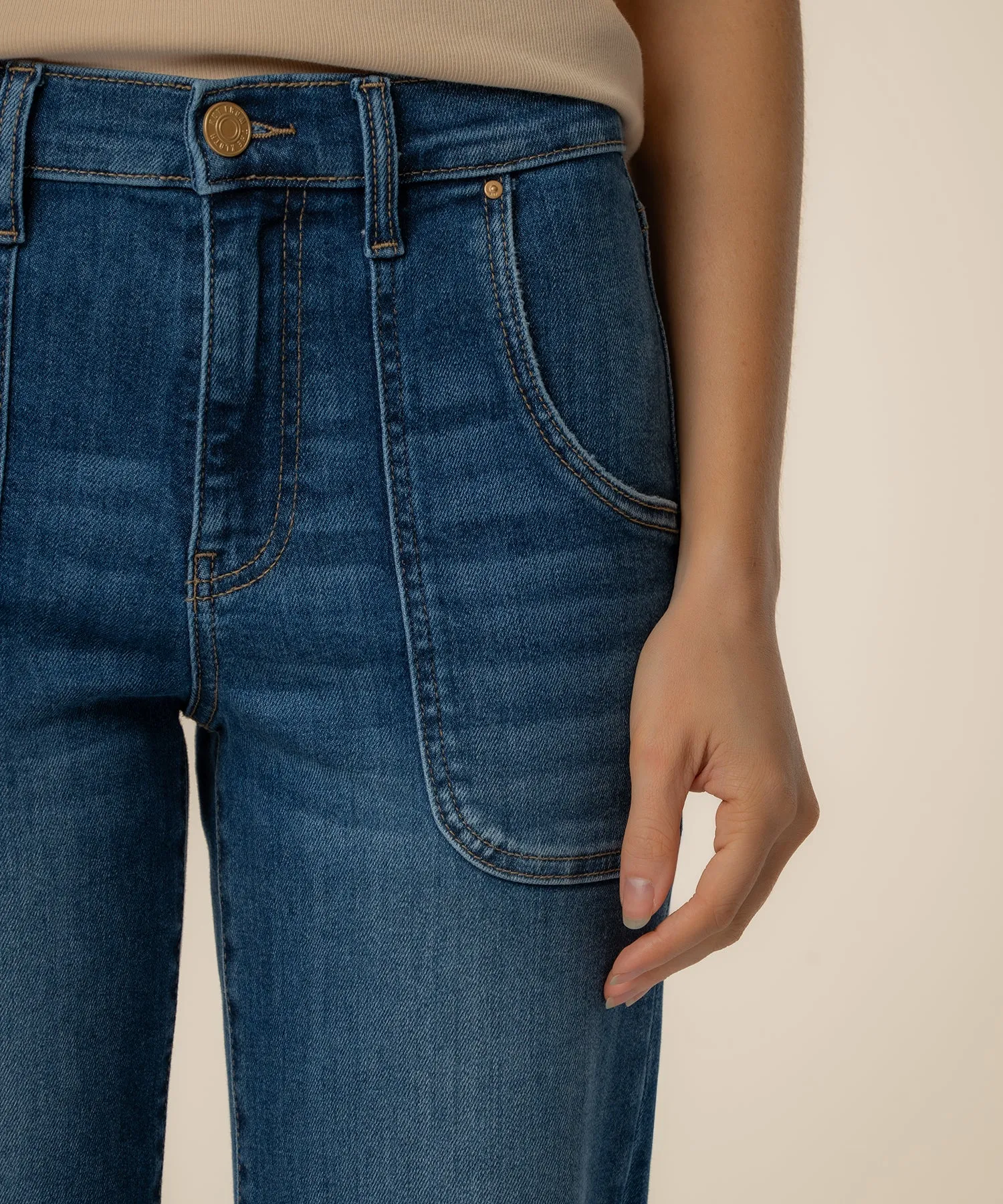 Avery High Rise Straight Leg, Exclusive in Fortune Wash sold by Kut from the Kloth product image thumbnail 4