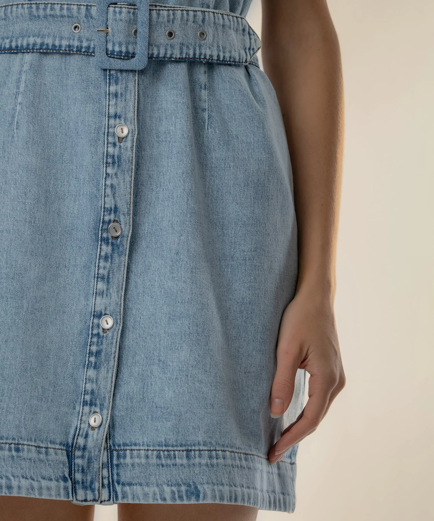 Eileen Halter Denim Dress in Zealful Wash sold by Kut from the Kloth product image thumbnail 4