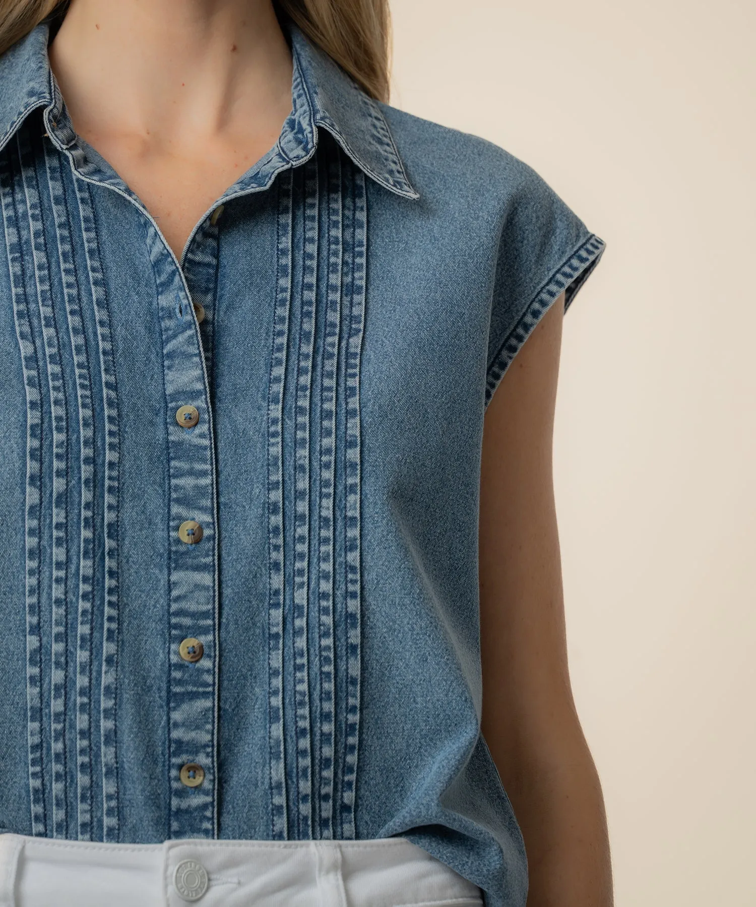 Penelope Denim Top in Beaming Wash sold by Kut from the Kloth product image thumbnail 4