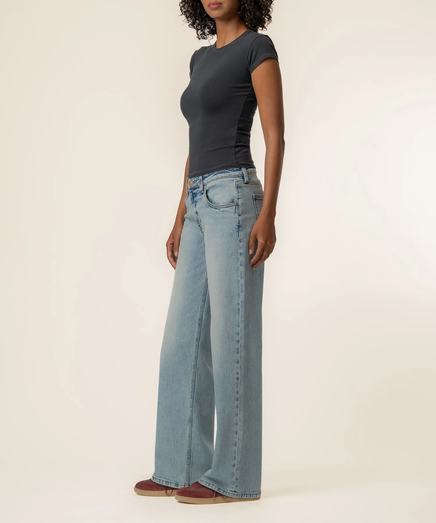 Selena Baggy Low Rise Straight Leg, Petite in Enthusiastic Wash sold by Kut from the Kloth product image thumbnail 2