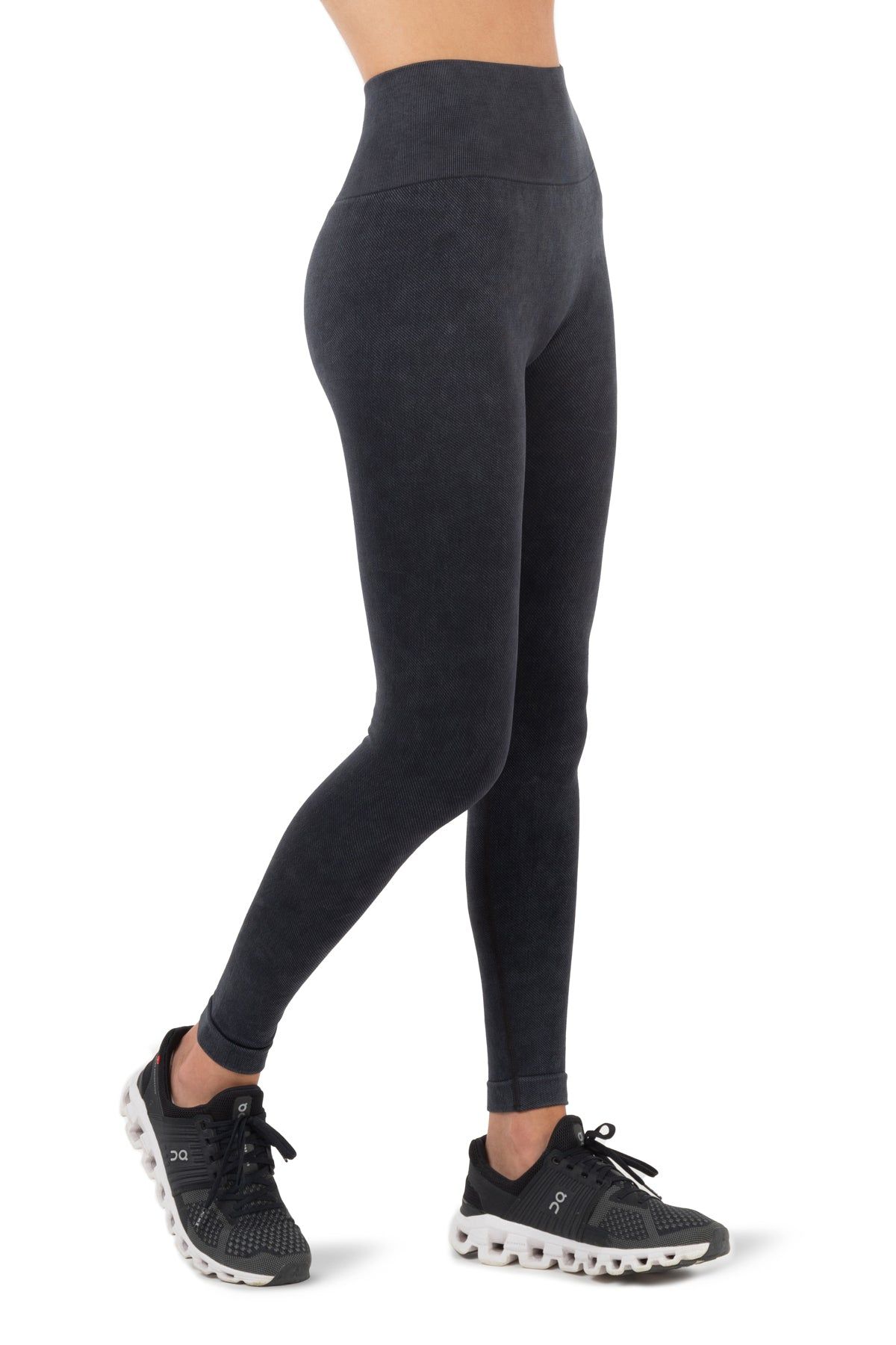 Urban Seamless High Compression Leggings sold by Kyodan product image thumbnail 3