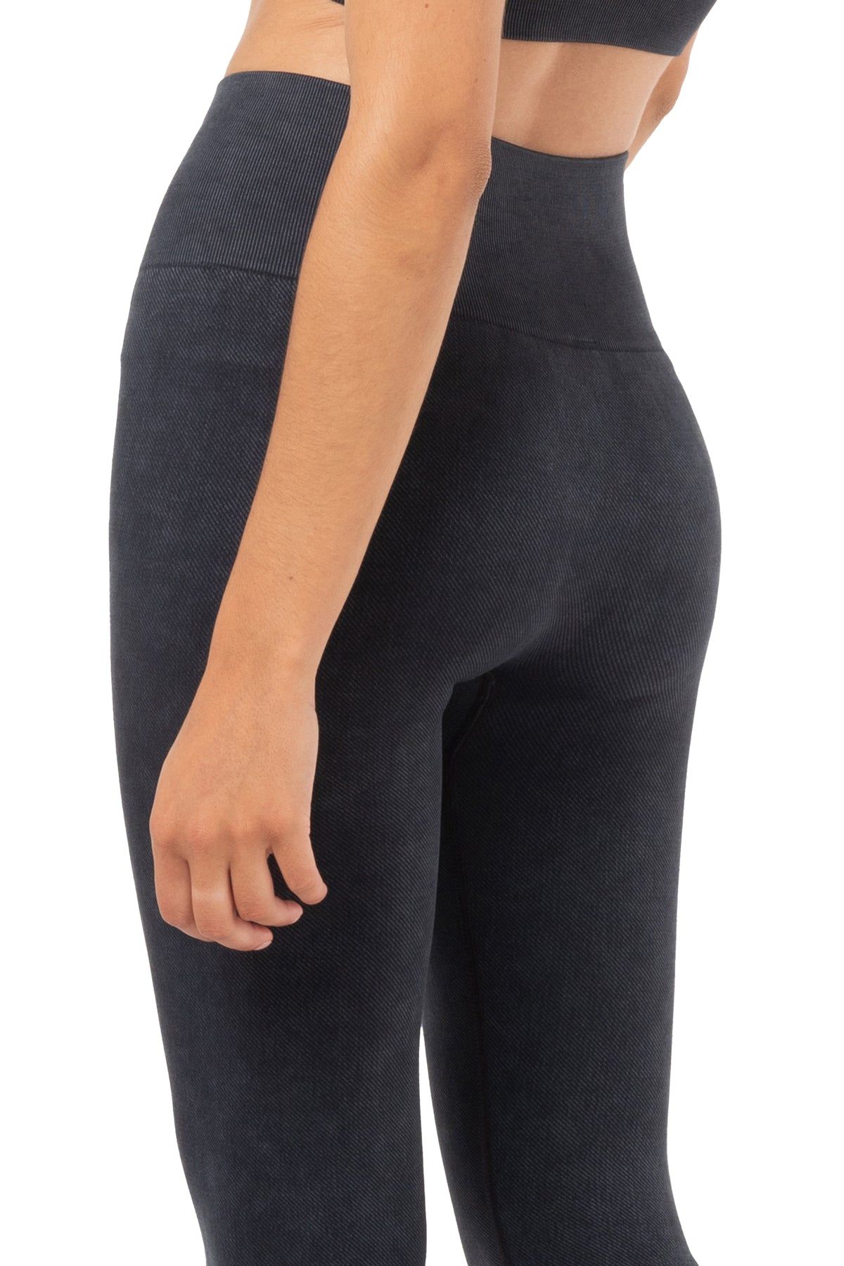 Urban Seamless High Compression Leggings sold by Kyodan product image thumbnail 7