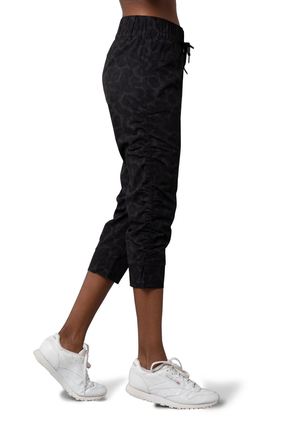 Move Freely Crop sold by Kyodan product image thumbnail 28