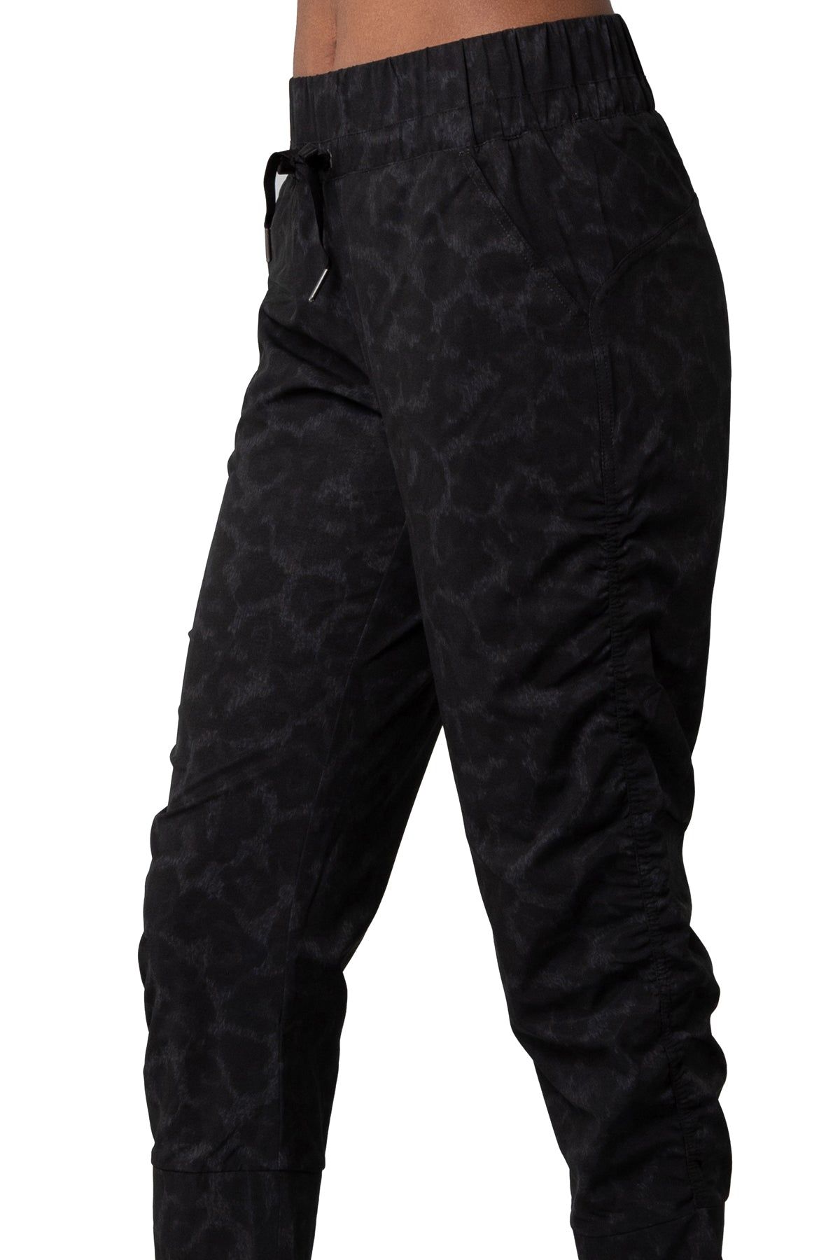 Move Freely Crop sold by Kyodan product image thumbnail 43