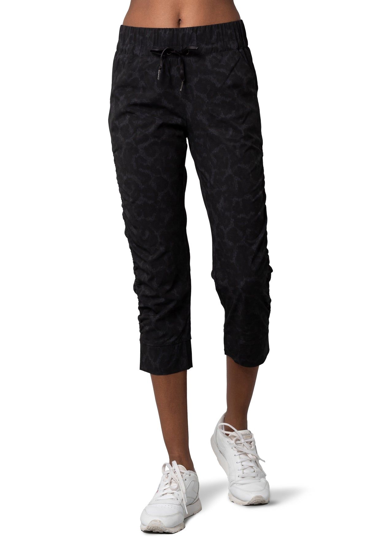 Move Freely Crop sold by Kyodan product image thumbnail 12