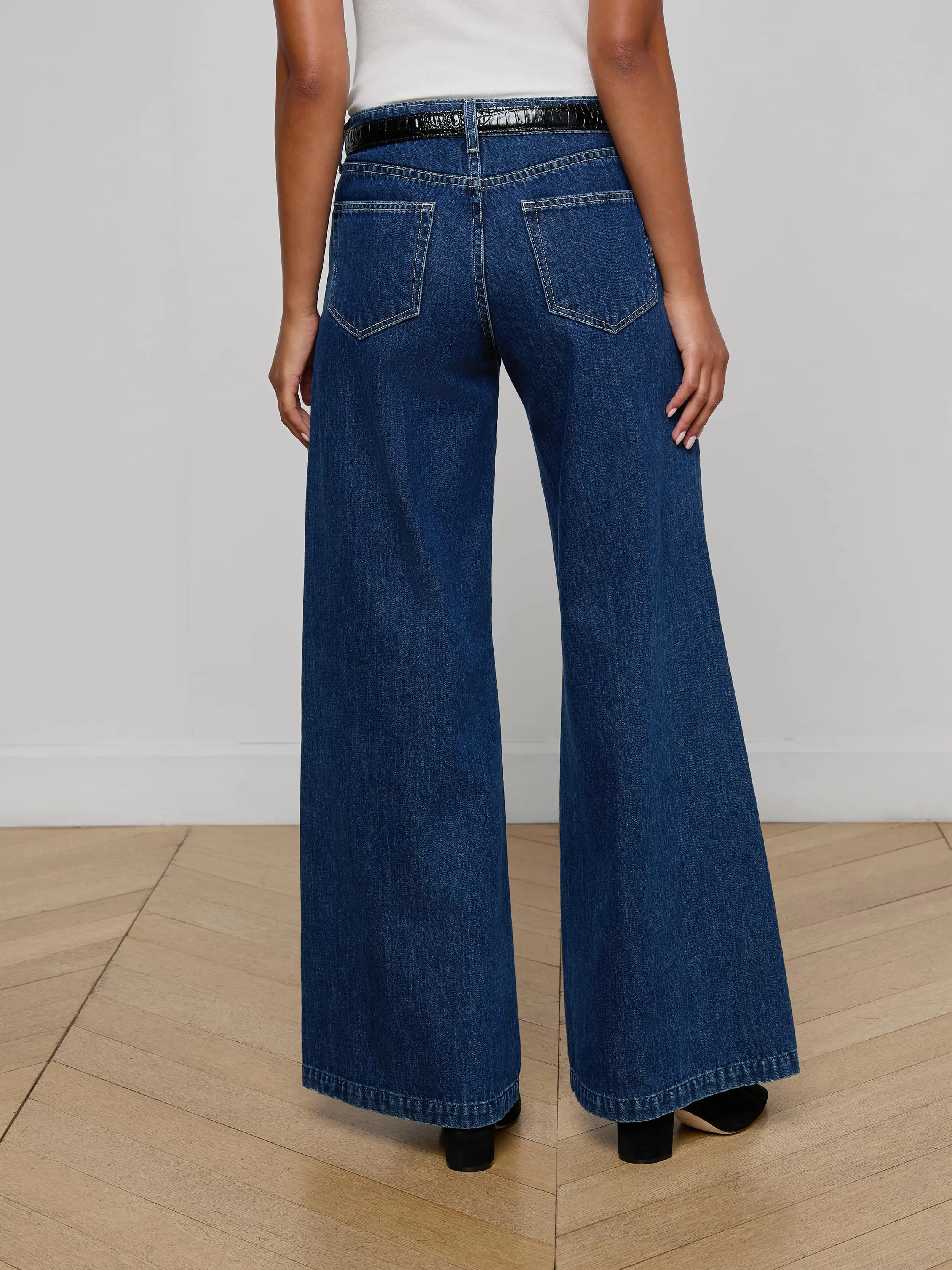 Savina Low-Rise Wide-Leg Jean sold by L'AGENCE product image thumbnail 4