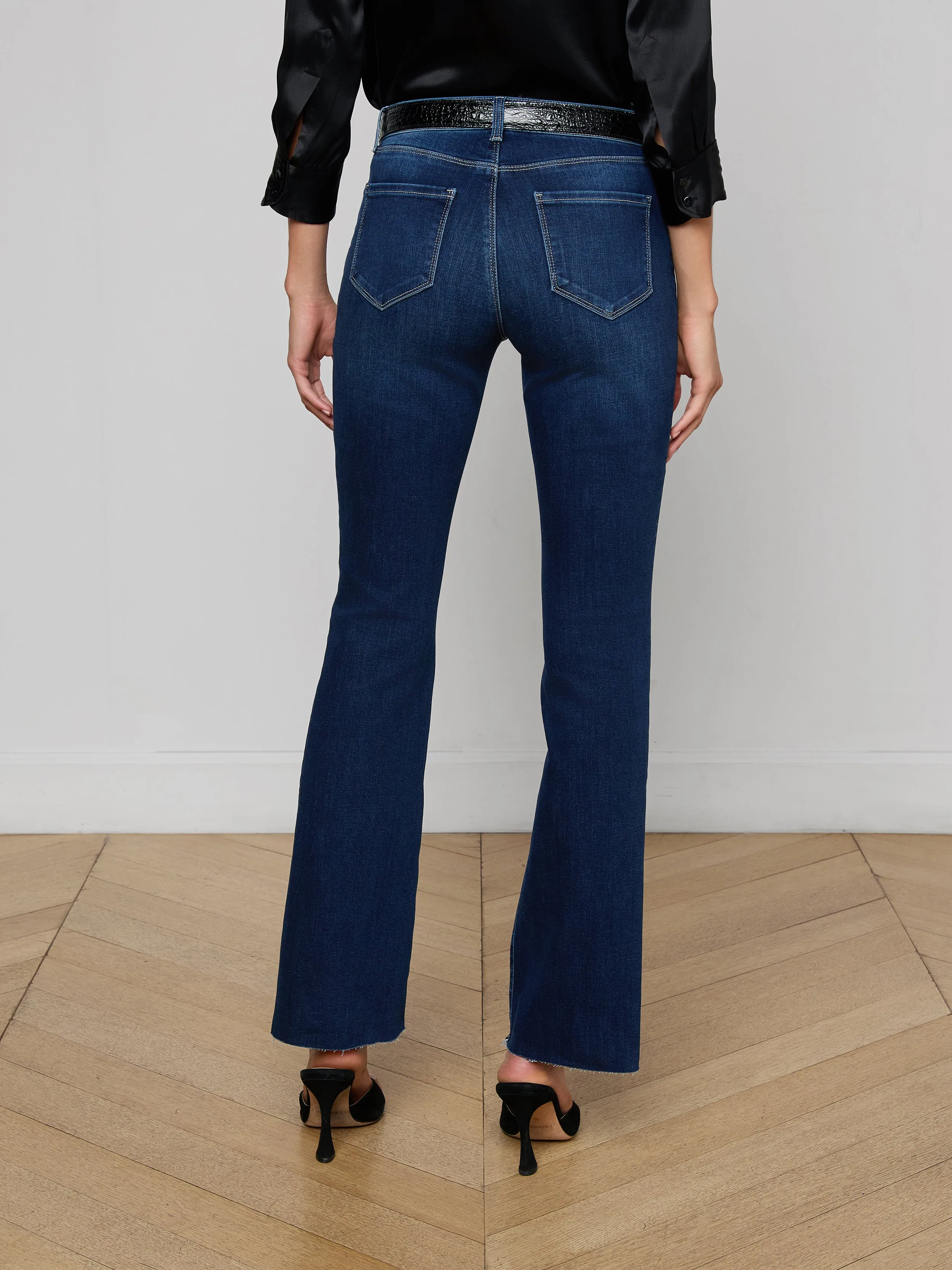 Sneeki Low-Rise Straight-Leg Jean sold by L'AGENCE product image thumbnail 4