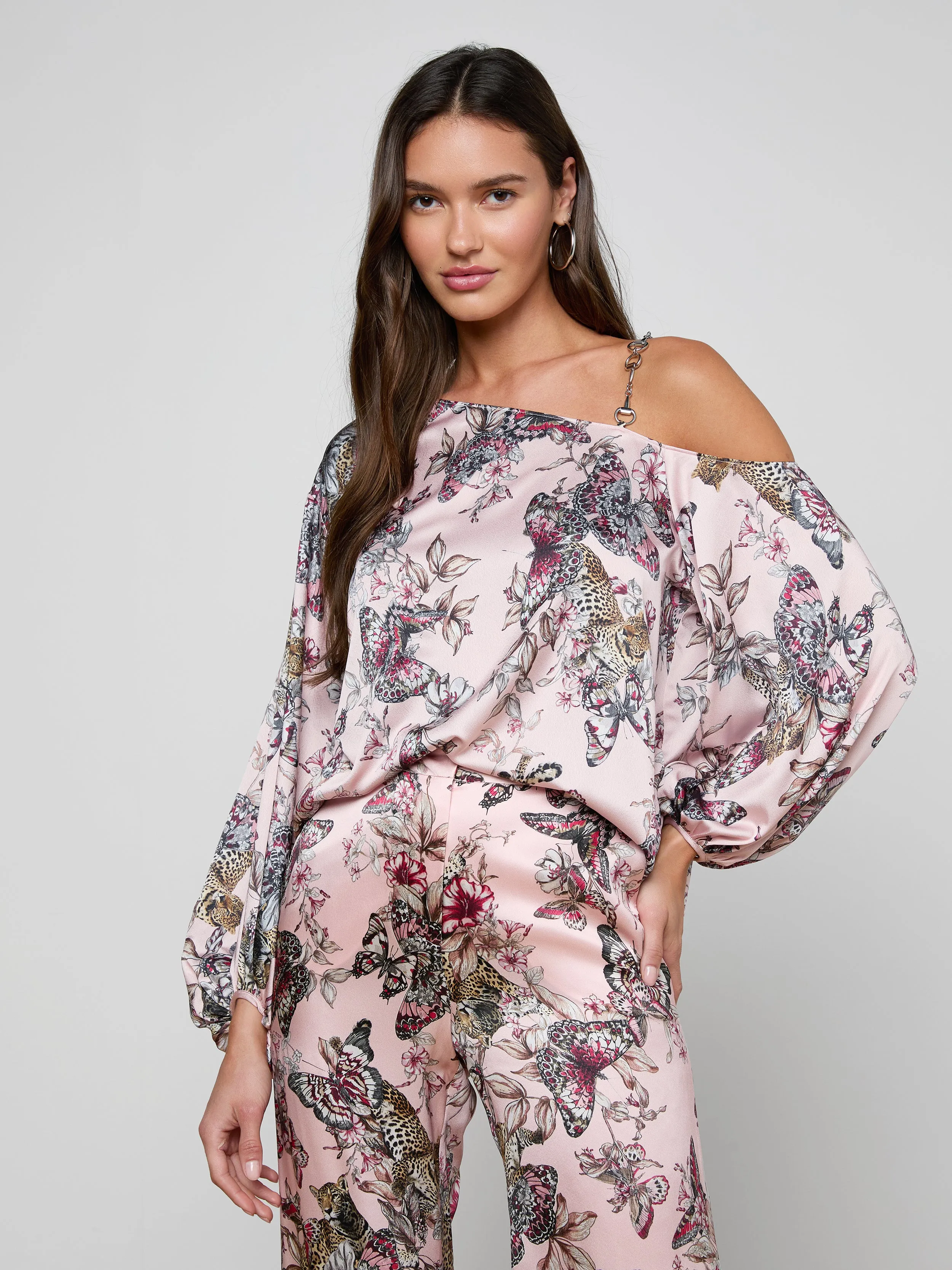 Asami Chain One-Shoulder Blouse sold by L'AGENCE product image thumbnail 2