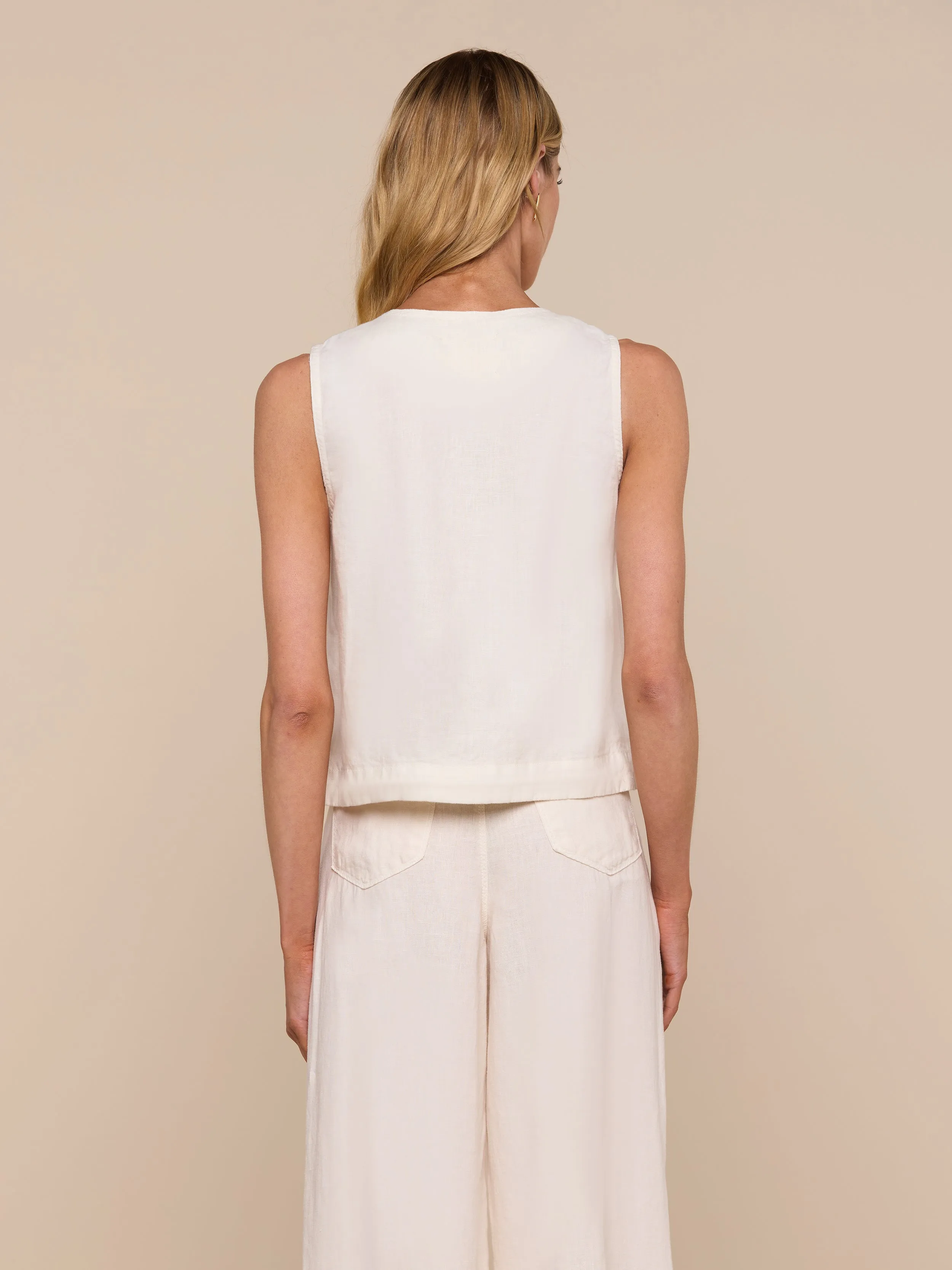 Foster Linen Top sold by L'AGENCE product image thumbnail 5