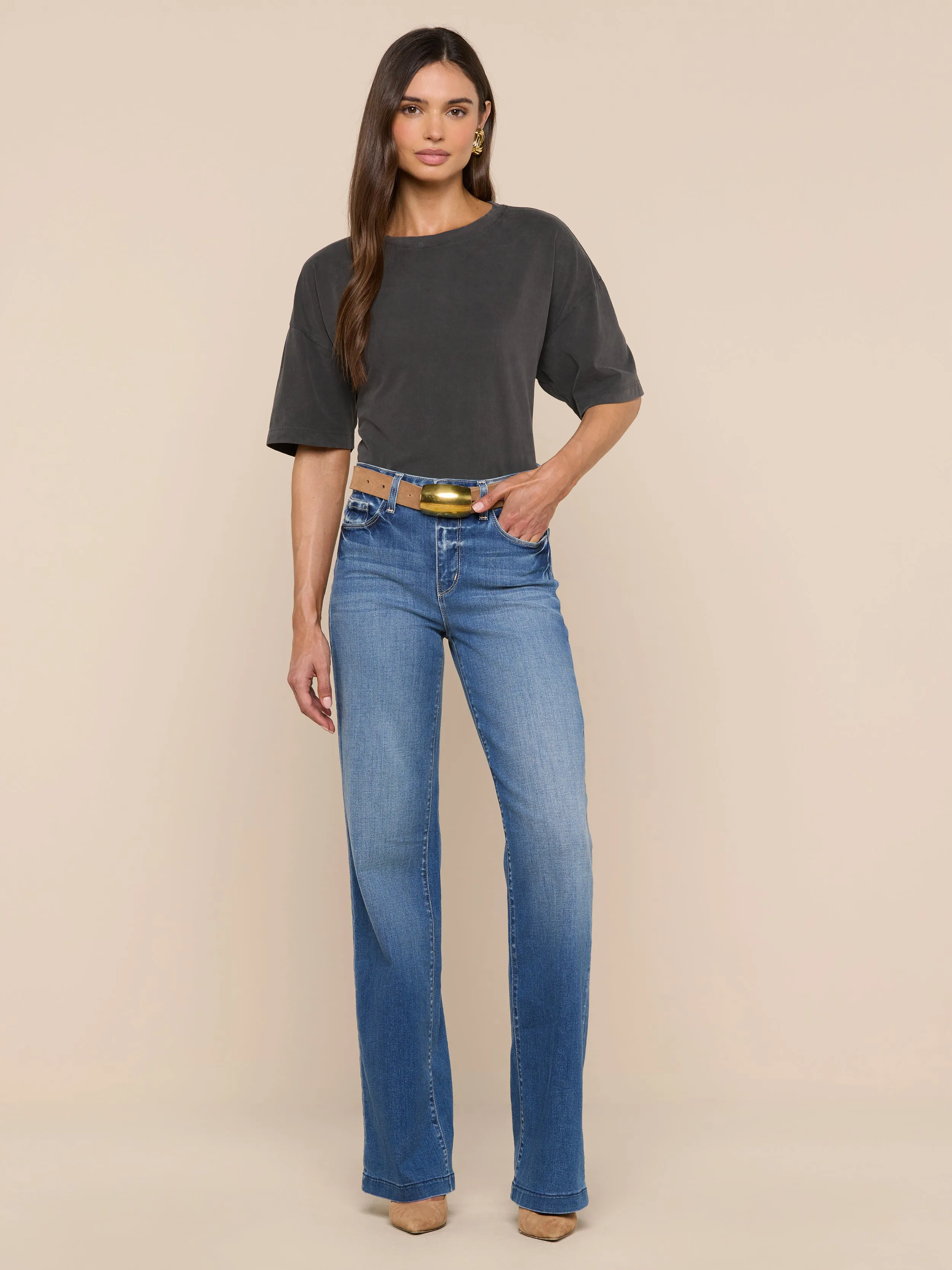 Daria Oversized Cropped Tee sold by L'AGENCE product image thumbnail 4