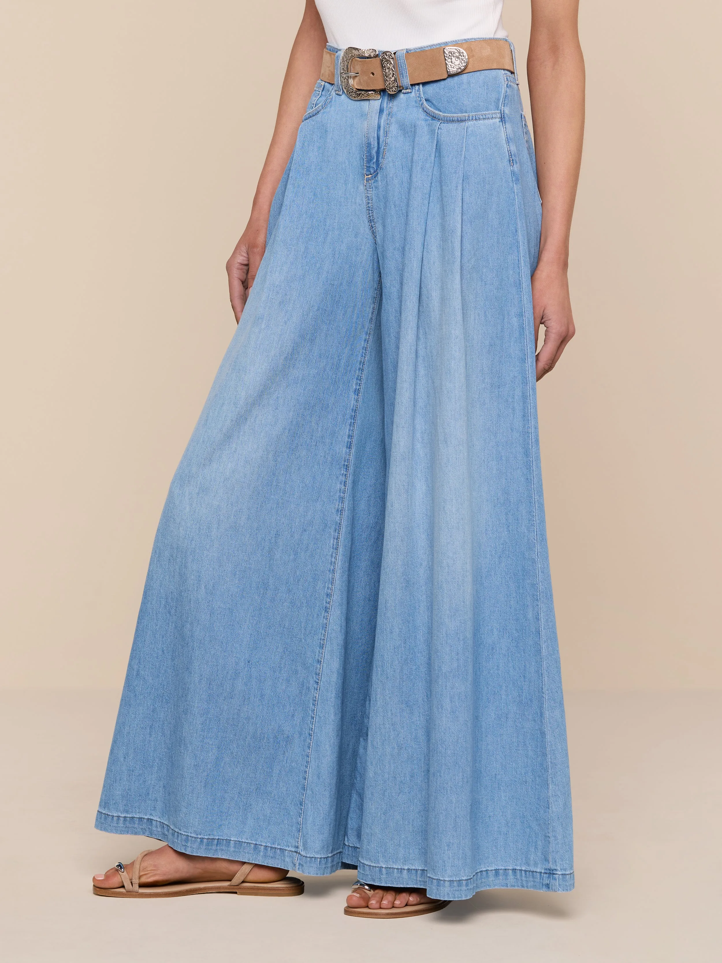 Dariela Wide-Leg Jean sold by L'AGENCE product image thumbnail 3