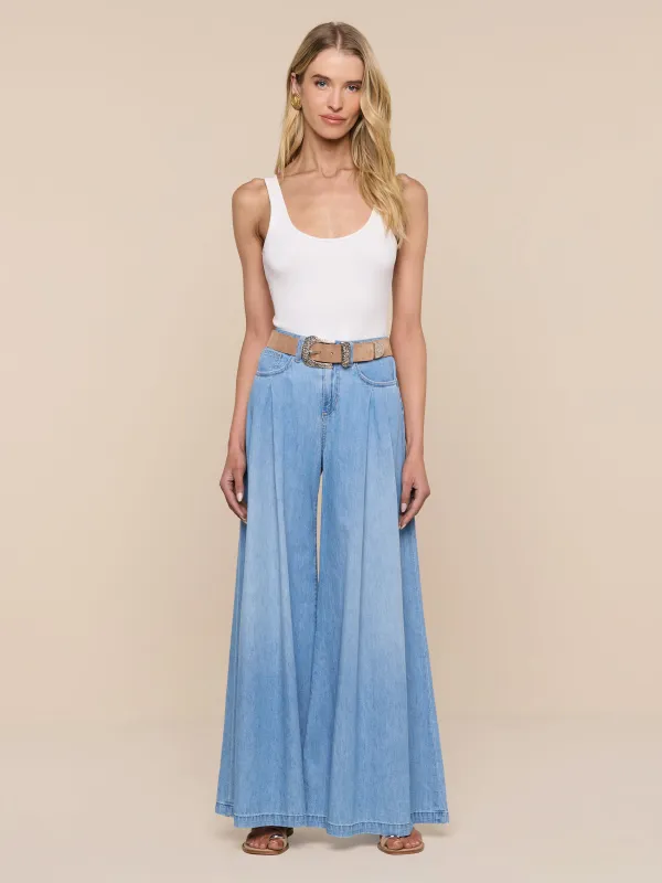 Dariela Wide-Leg Jean made by L'AGENCE