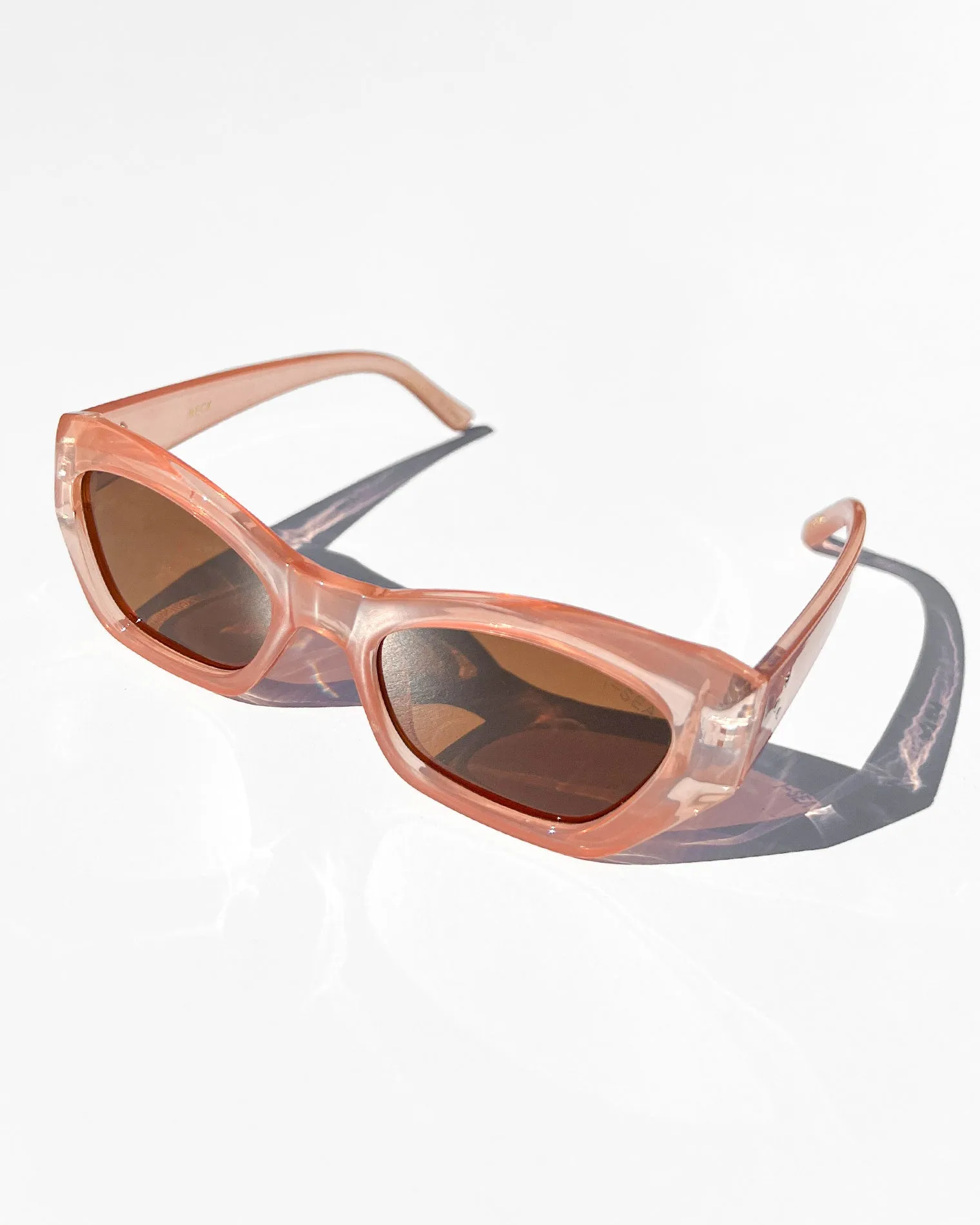 I-SEA Beck Sunglasses sold by l*space product image thumbnail 2