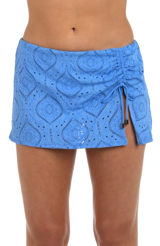 Mantra Medallion Adjustable Tunnel Skirted Bottom sold by La Blanca