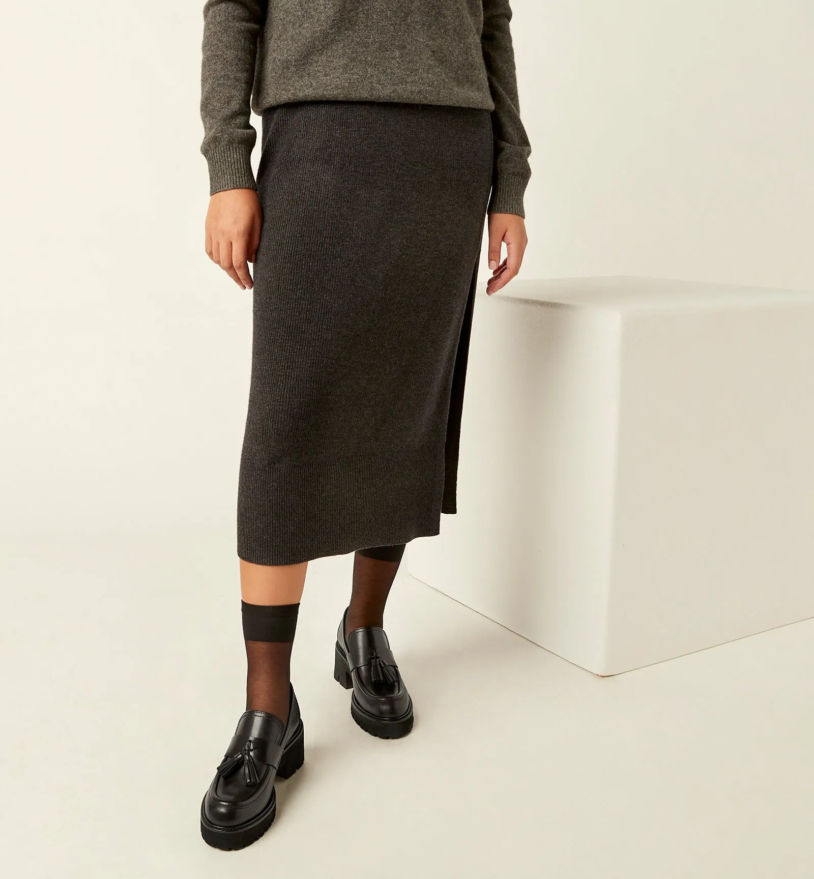 ROAMTASSLE LEATHER LOAFER sold by La CANADIENNE product image thumbnail 5