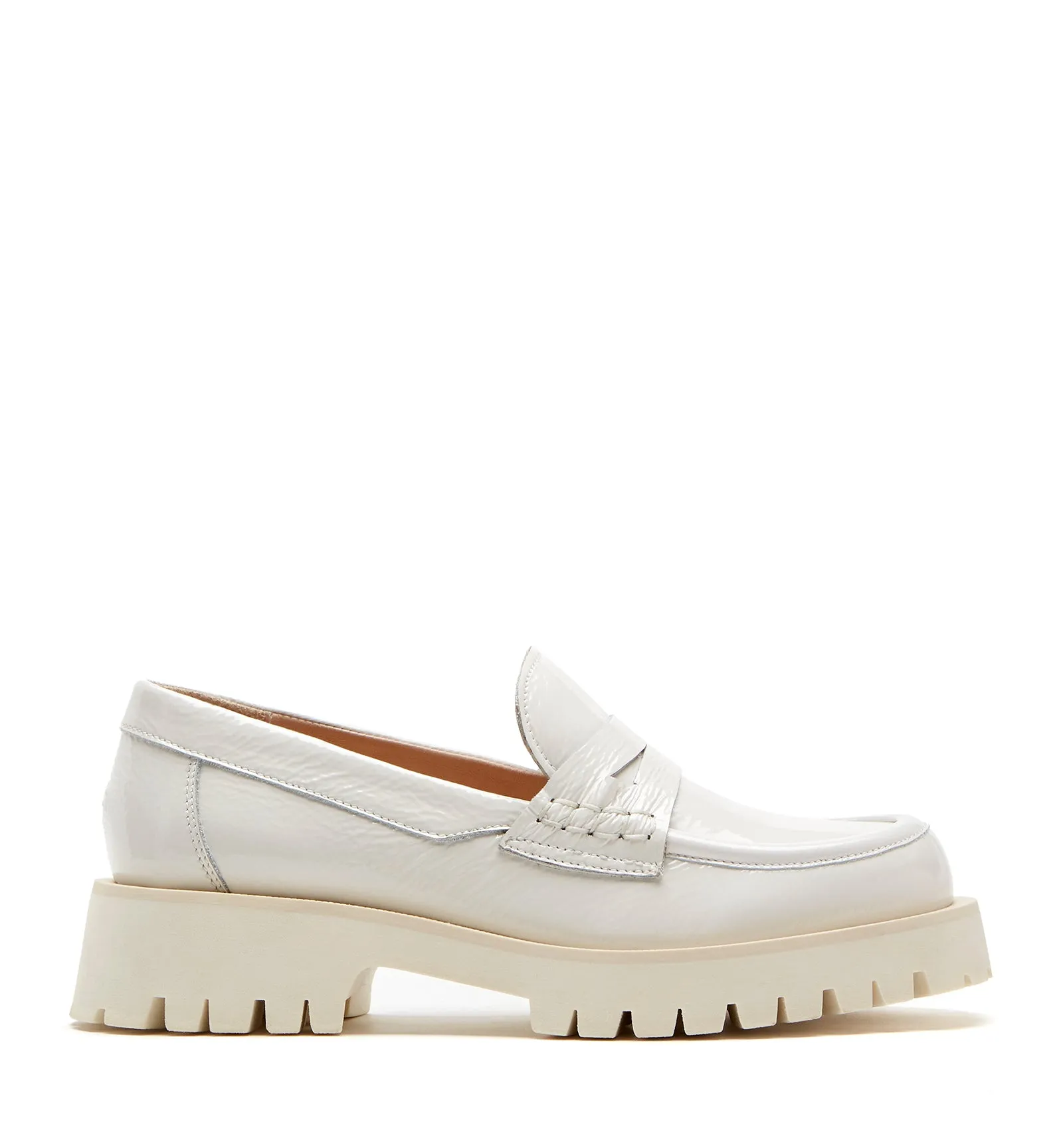 BENNICE CRINKLE LEATHER LOAFER sold by La CANADIENNE