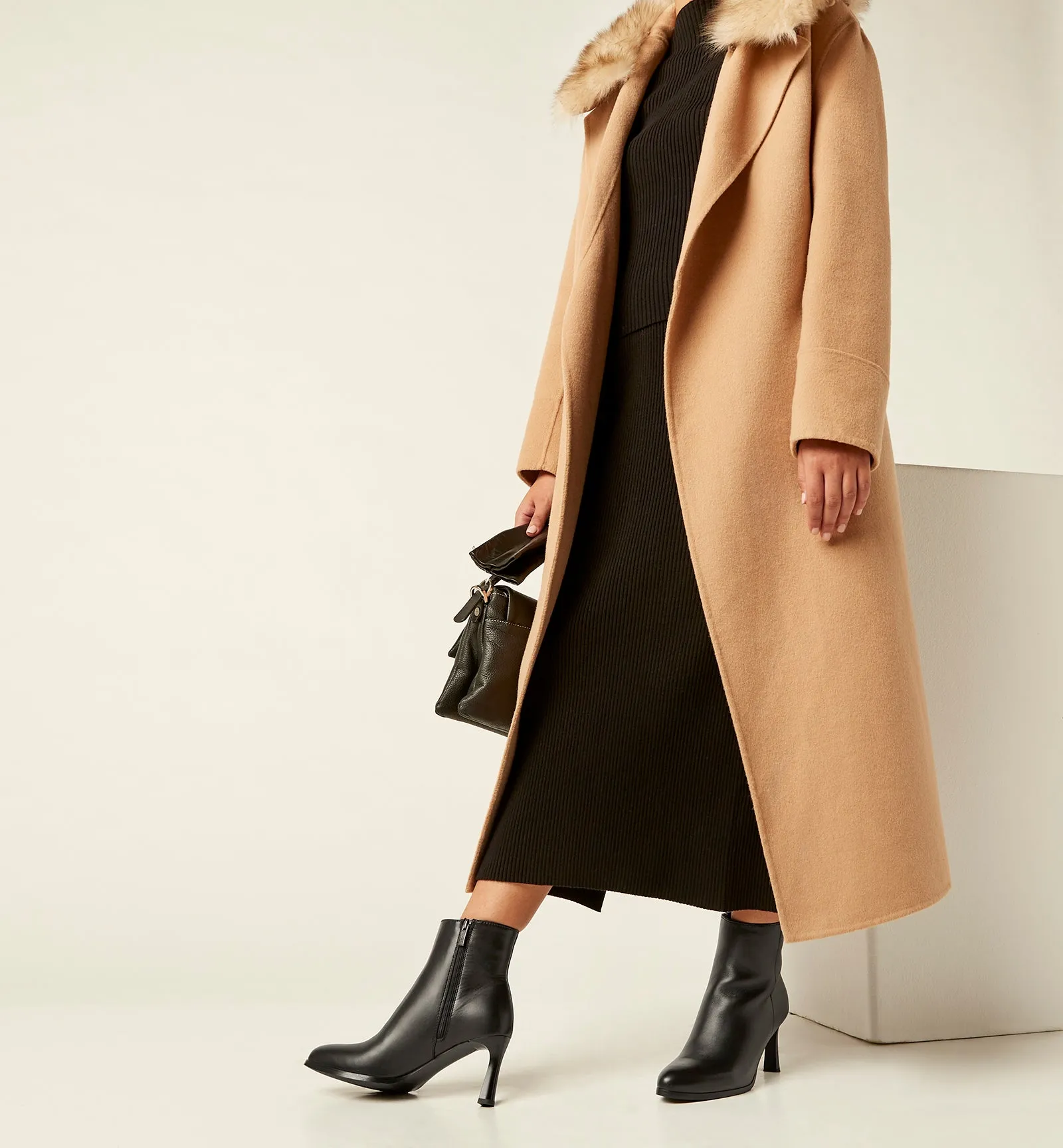 ELLENOR LEATHER BOOTIE sold by La CANADIENNE product image thumbnail 2