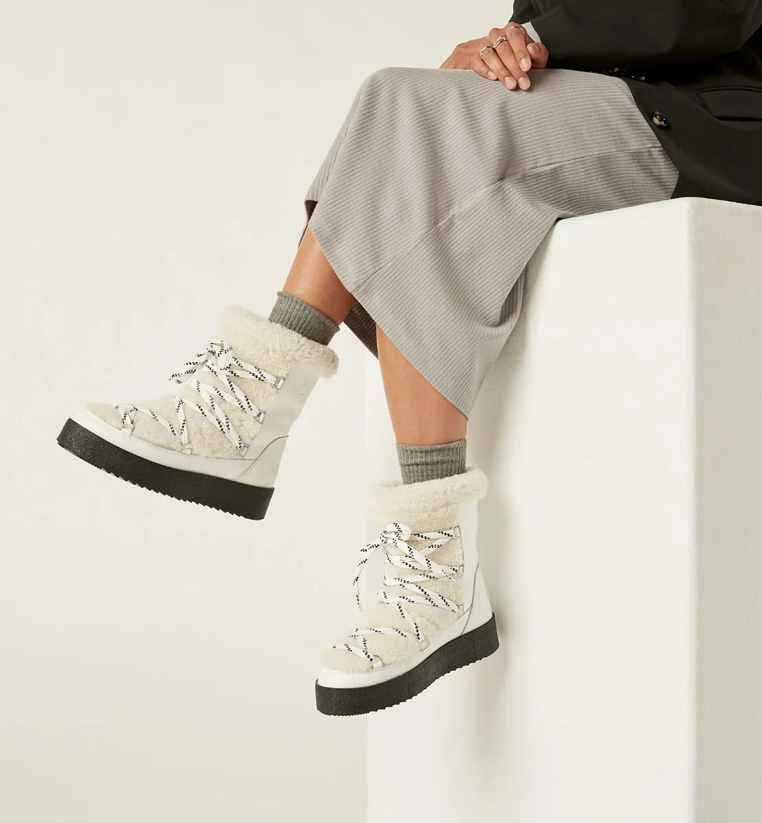 ELOISE SHEARLING-LINED LEATHER BOOT sold by La CANADIENNE product image thumbnail 5