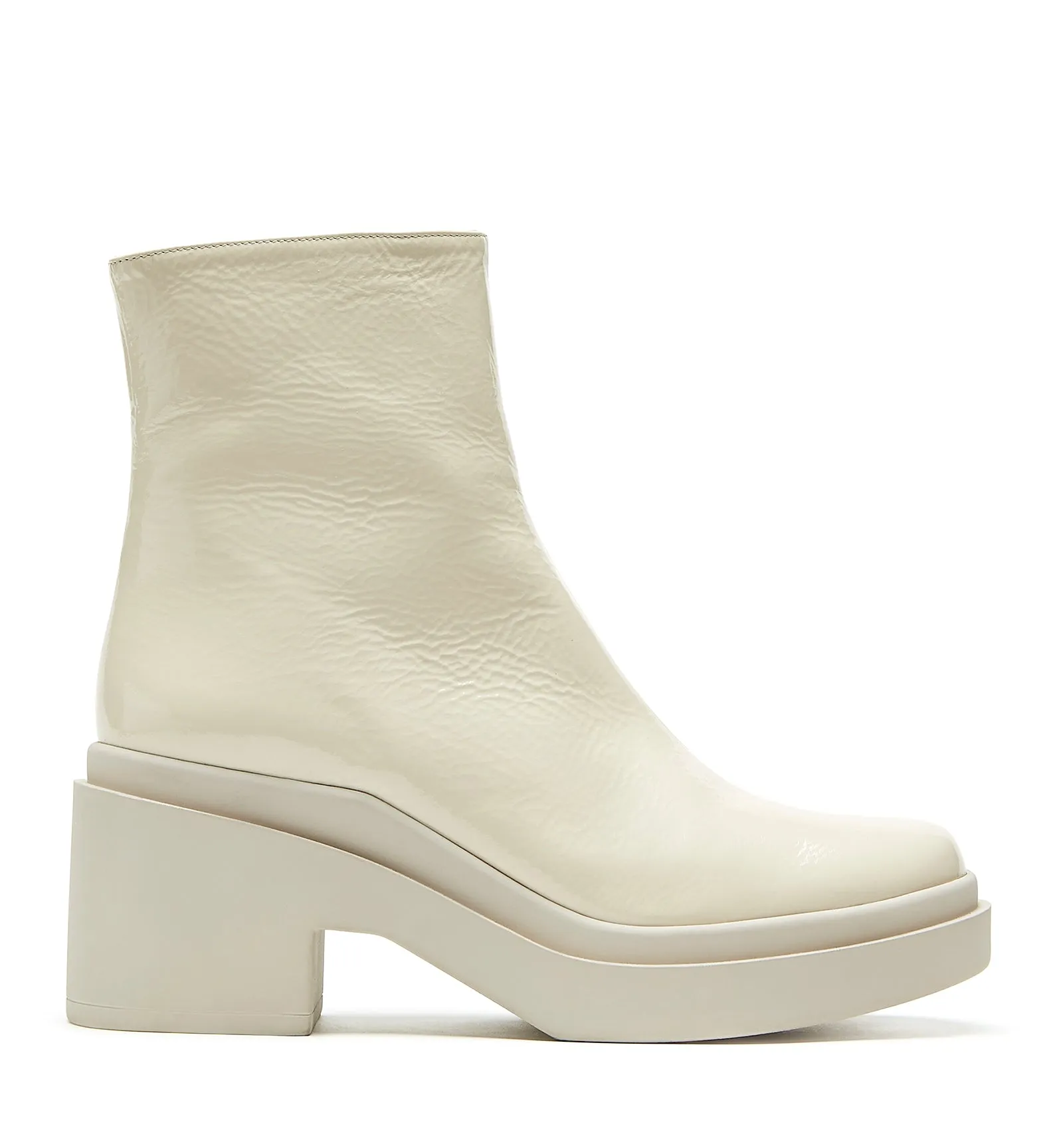 ANDERS CRINKLE LEATHER BOOTIE sold by La CANADIENNE
