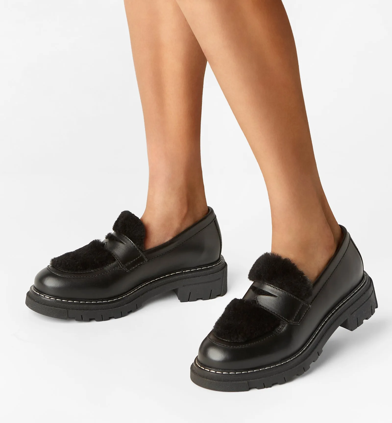 DEREA LEATHER LOAFER sold by La CANADIENNE product image thumbnail 5