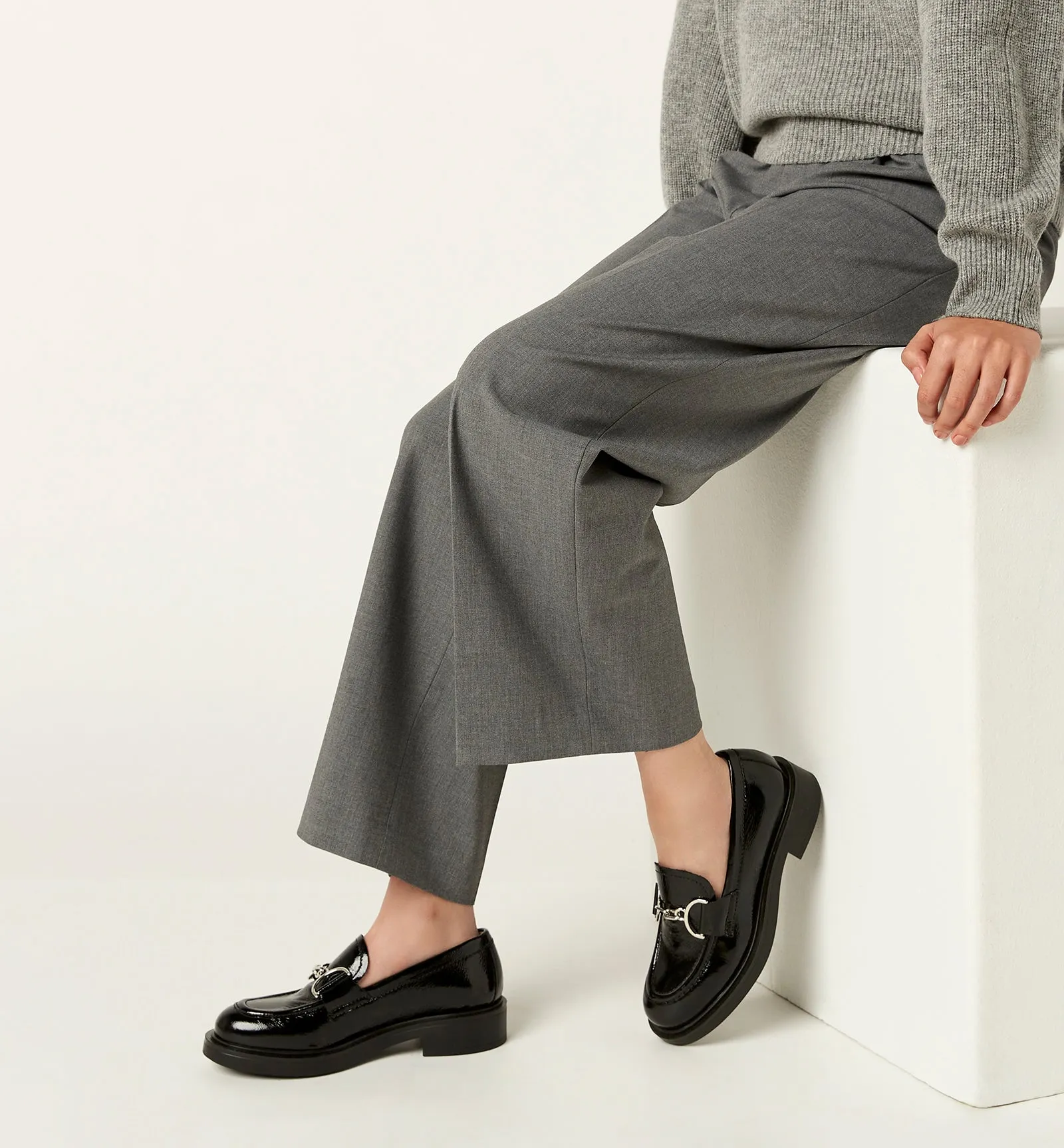 CELINE CRINKLE LEATHER LOAFER sold by La CANADIENNE product image thumbnail 5