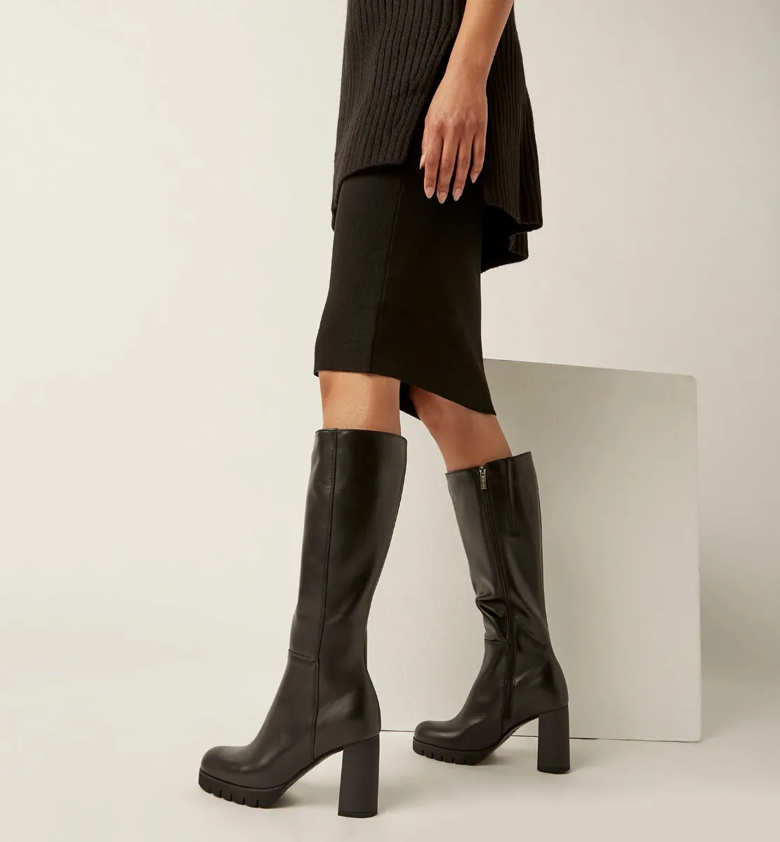 MILES LEATHER BOOT sold by La CANADIENNE product image thumbnail 5