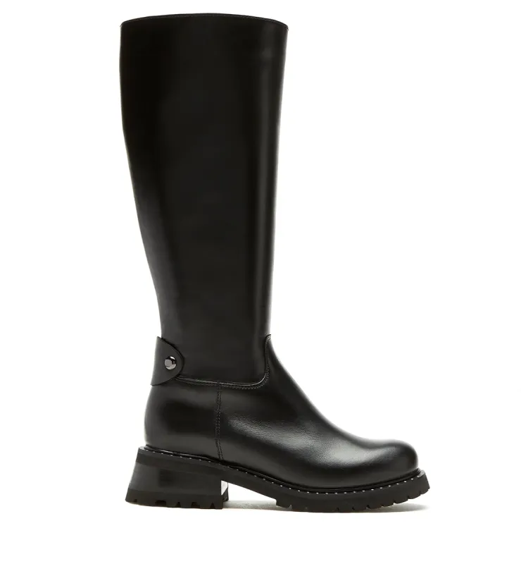 COLTEN LEATHER BOOT sold by La CANADIENNE