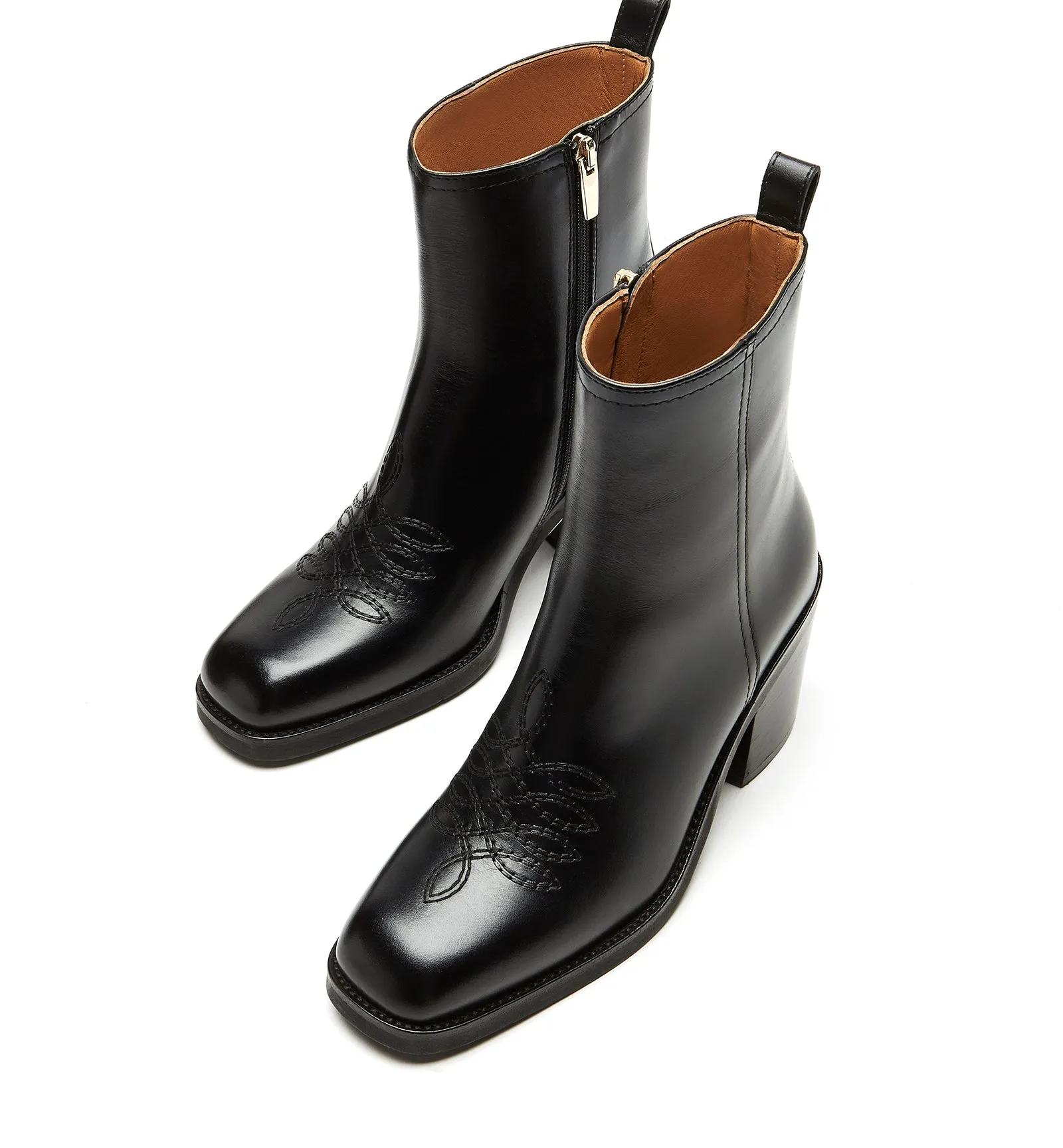 BRANOR LEATHER BOOTIE sold by La CANADIENNE product image thumbnail 3