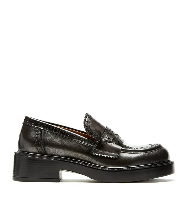 BRAYLIN LEATHER LOAFER sold by La CANADIENNE