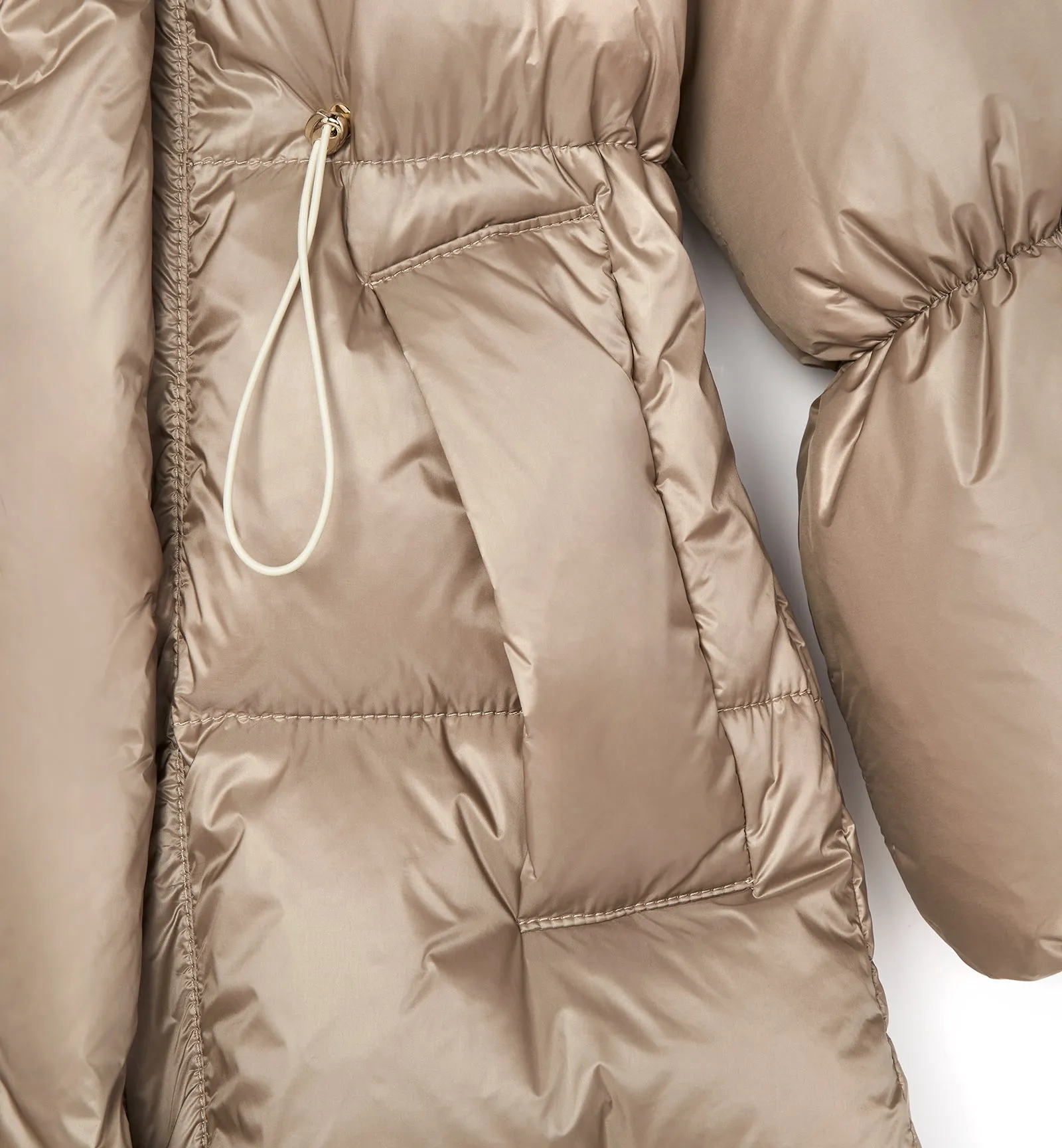 FENIX HOODED PUFFER COAT sold by La CANADIENNE product image thumbnail 5