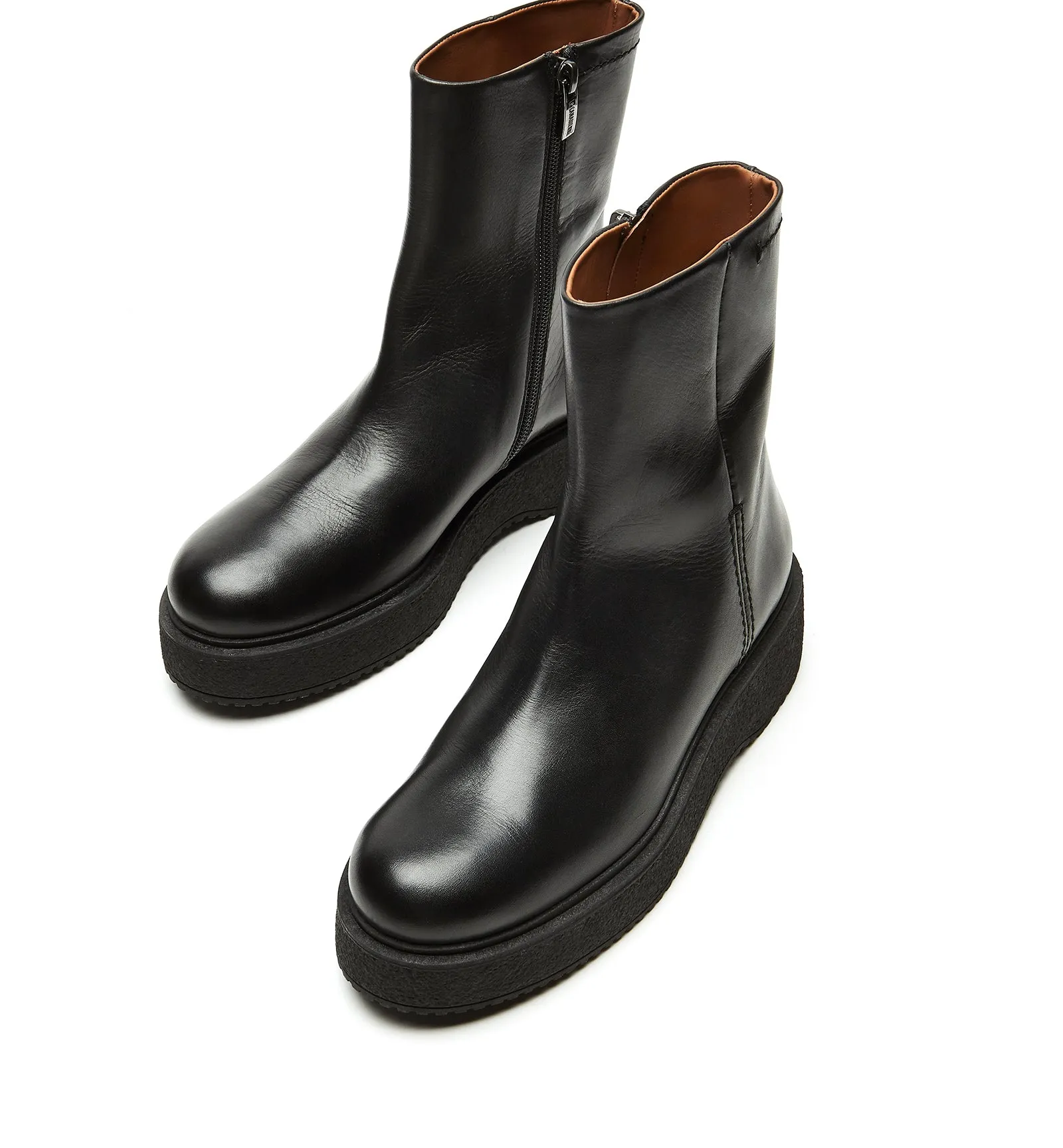 PERRIE LEATHER BOOTIE sold by La CANADIENNE product image thumbnail 3