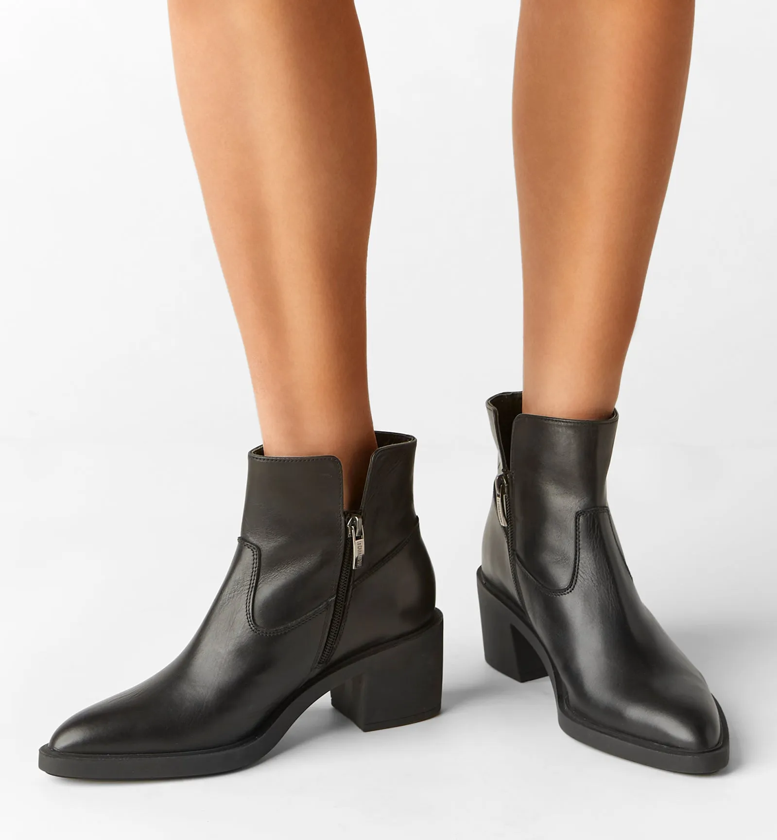 YVETTE LEATHER BOOTIE sold by La CANADIENNE product image thumbnail 5