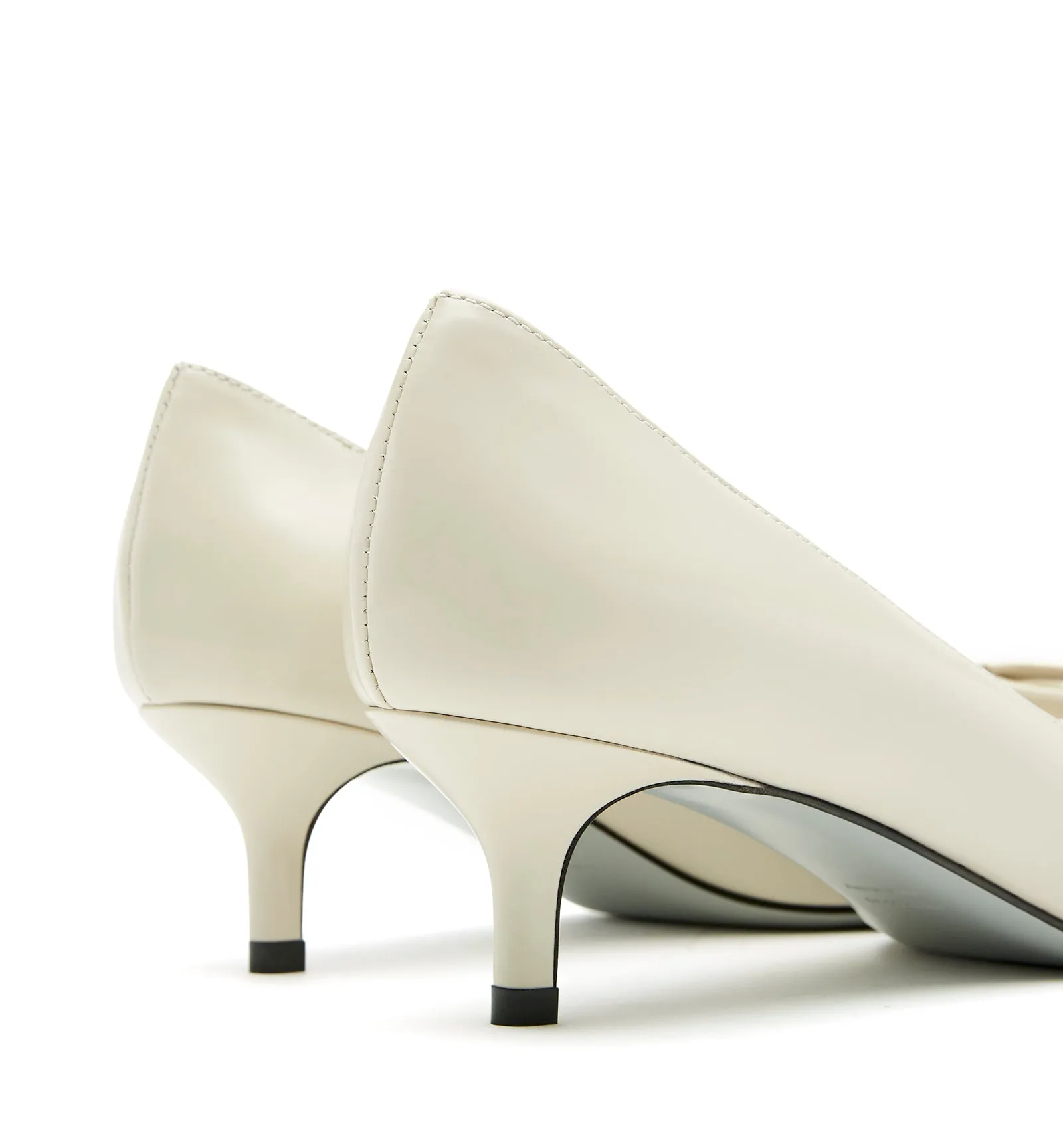 ARLOW KITTEN HEEL SHINE LEATHER PUMP sold by La CANADIENNE product image thumbnail 4