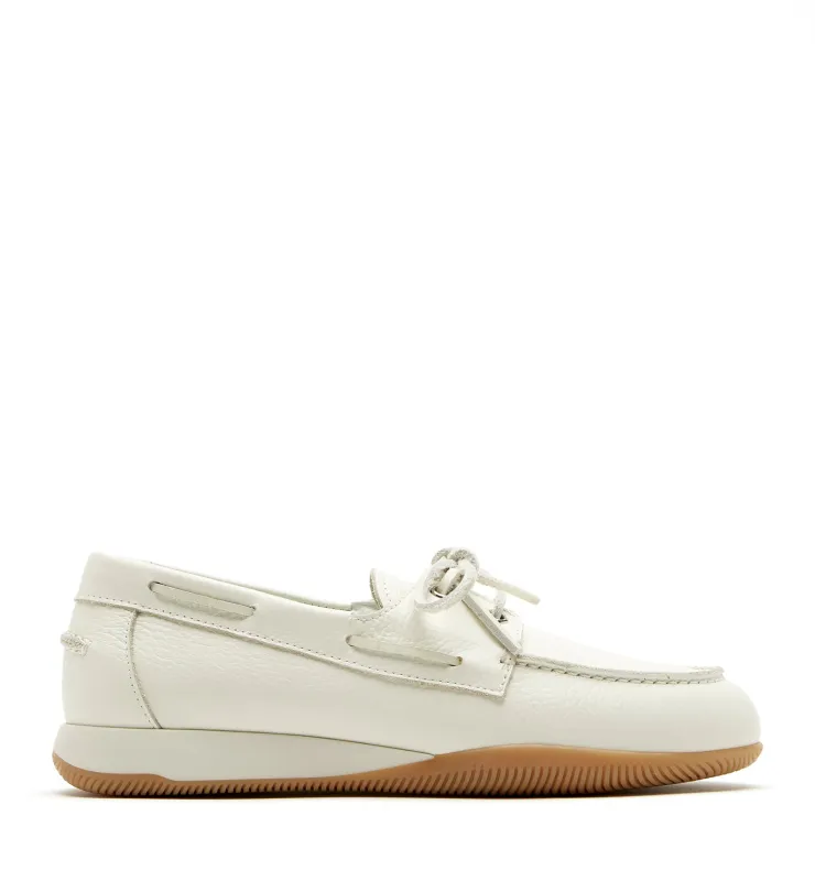 VERDUN LEATHER BOAT SHOE made by La CANADIENNE