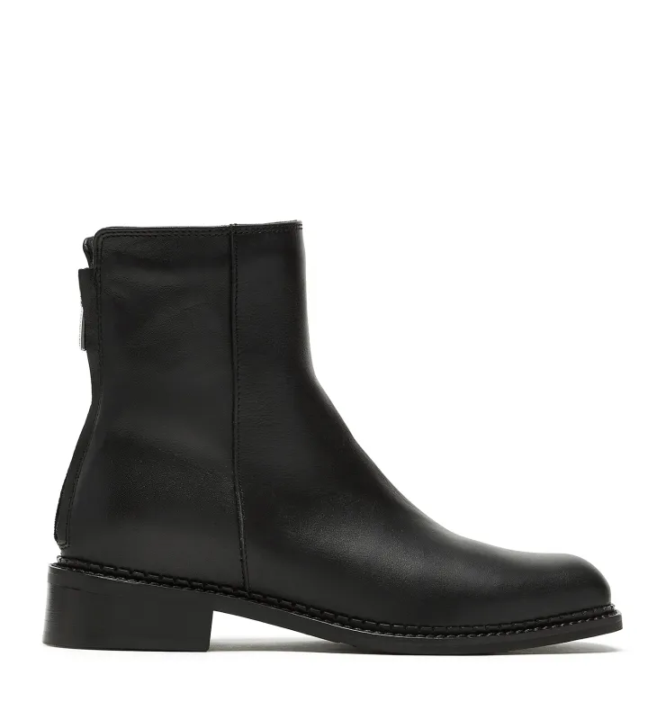 SELINA LEATHER BOOTIE sold by La CANADIENNE