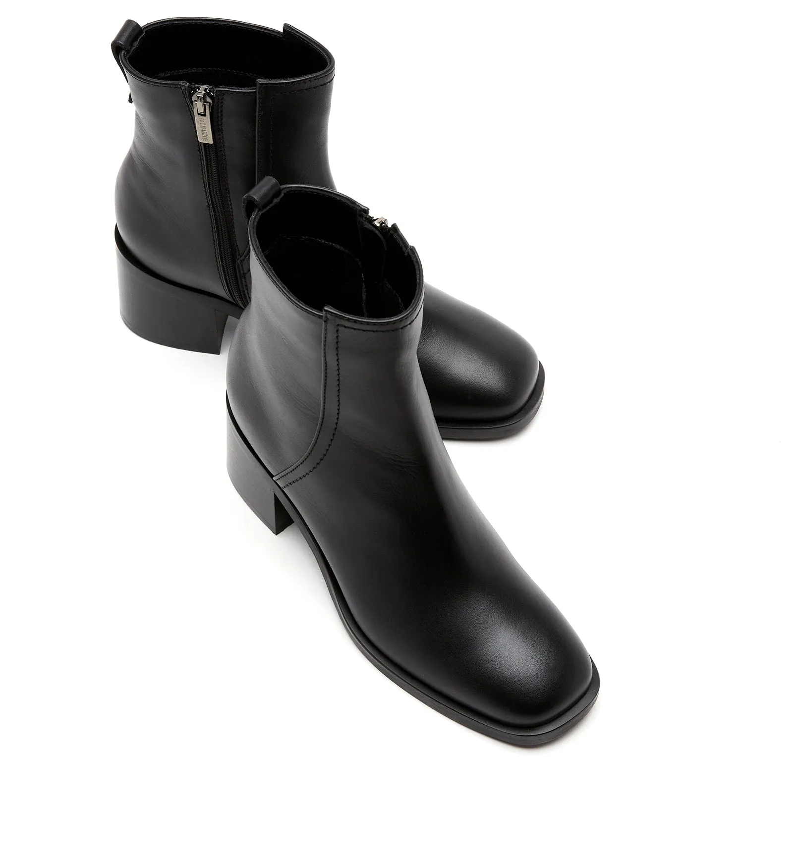 JORDAN LEATHER BOOTIE sold by La CANADIENNE product image thumbnail 3
