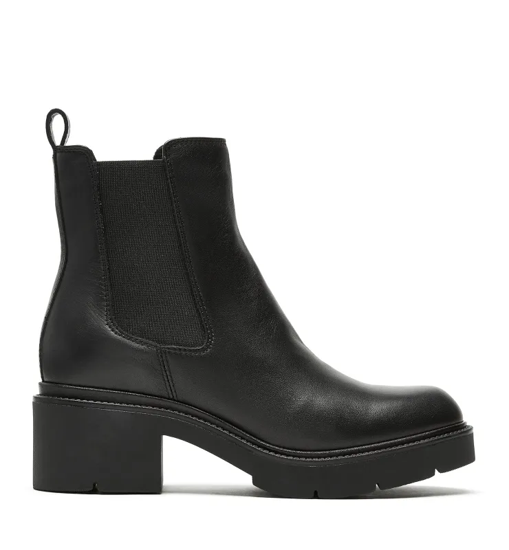 AXTON LEATHER BOOTIE sold by La CANADIENNE