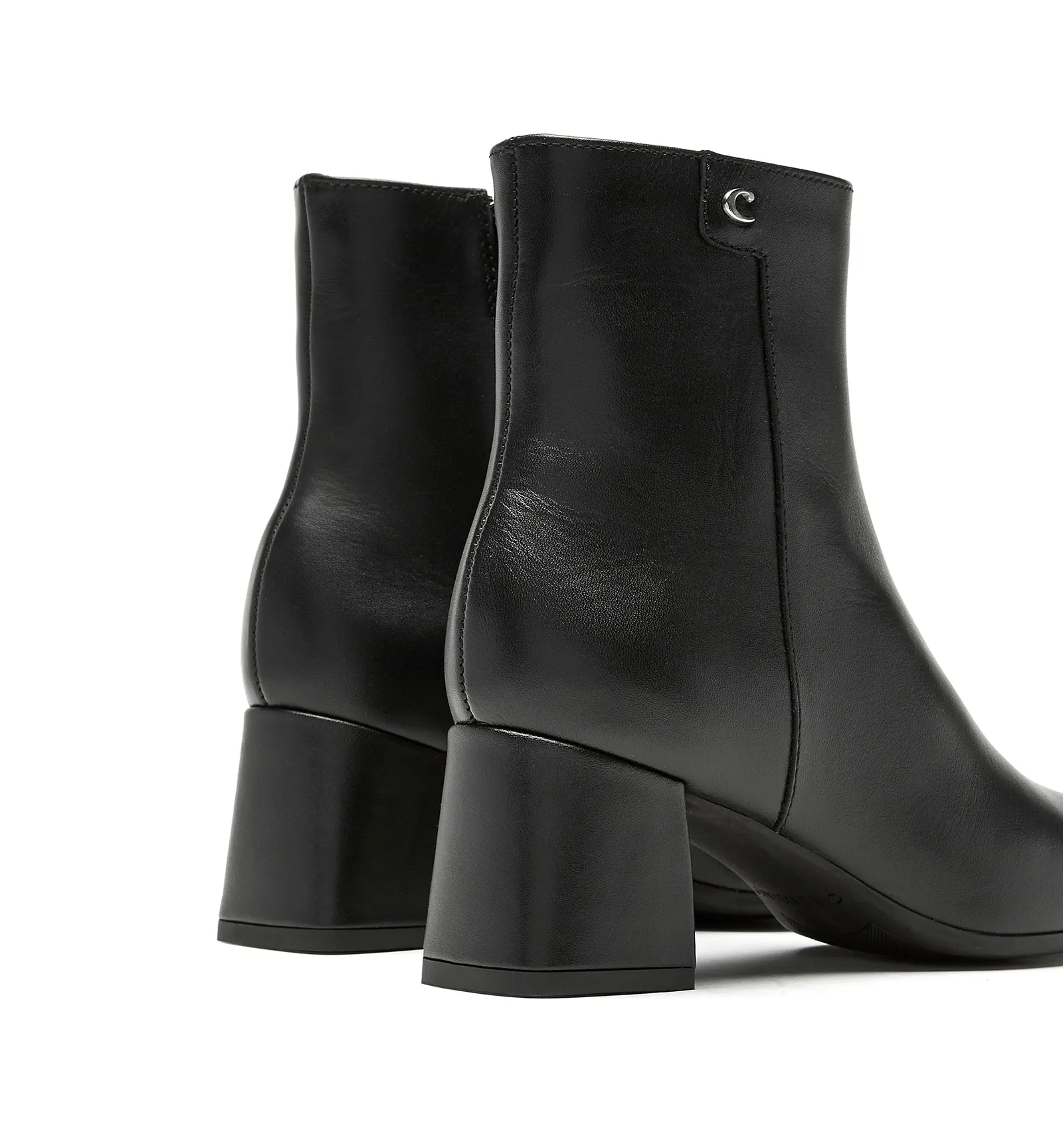 JENSEN LEATHER BOOTIE sold by La CANADIENNE product image thumbnail 4