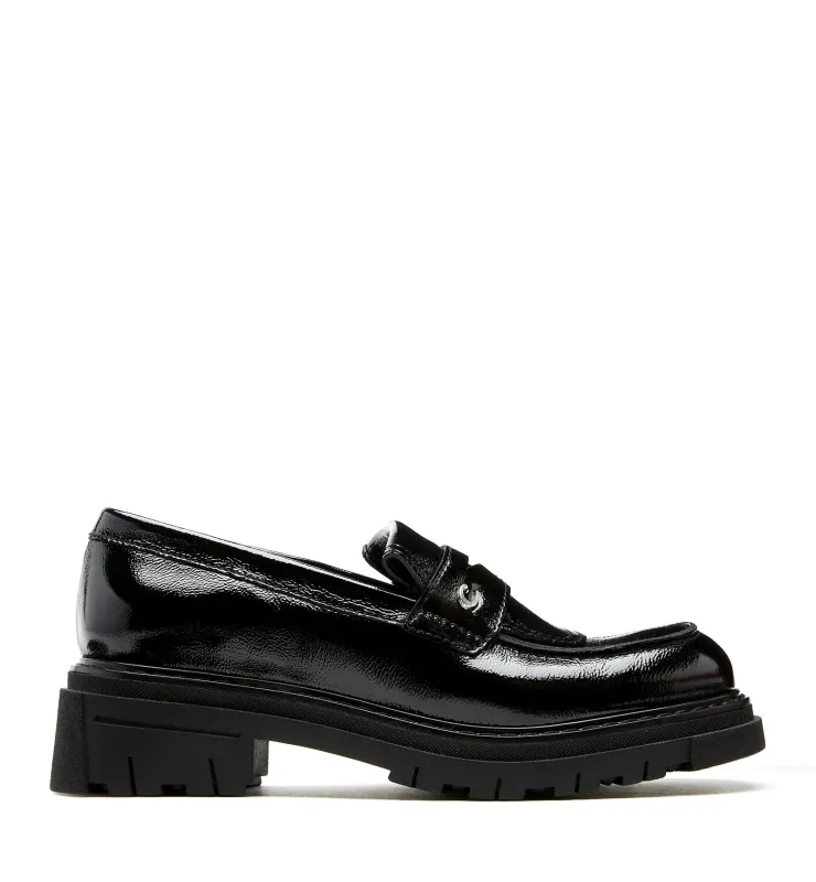 DEBBI CRINKLE LEATHER LOAFER sold by La CANADIENNE