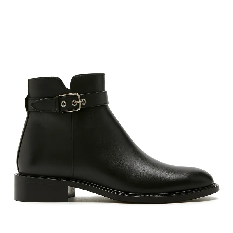 SUNSHINE LEATHER BOOTIE sold by La CANADIENNE