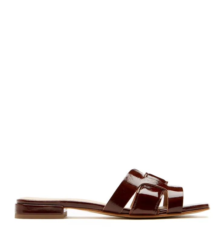 FLORE CRUSHED LEATHER SANDAL sold by La CANADIENNE
