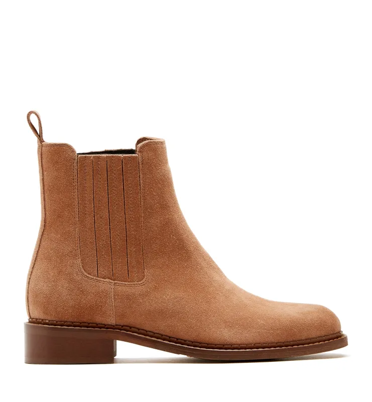 SIERA SUEDE LEATHER LINED BOOTIE sold by La CANADIENNE