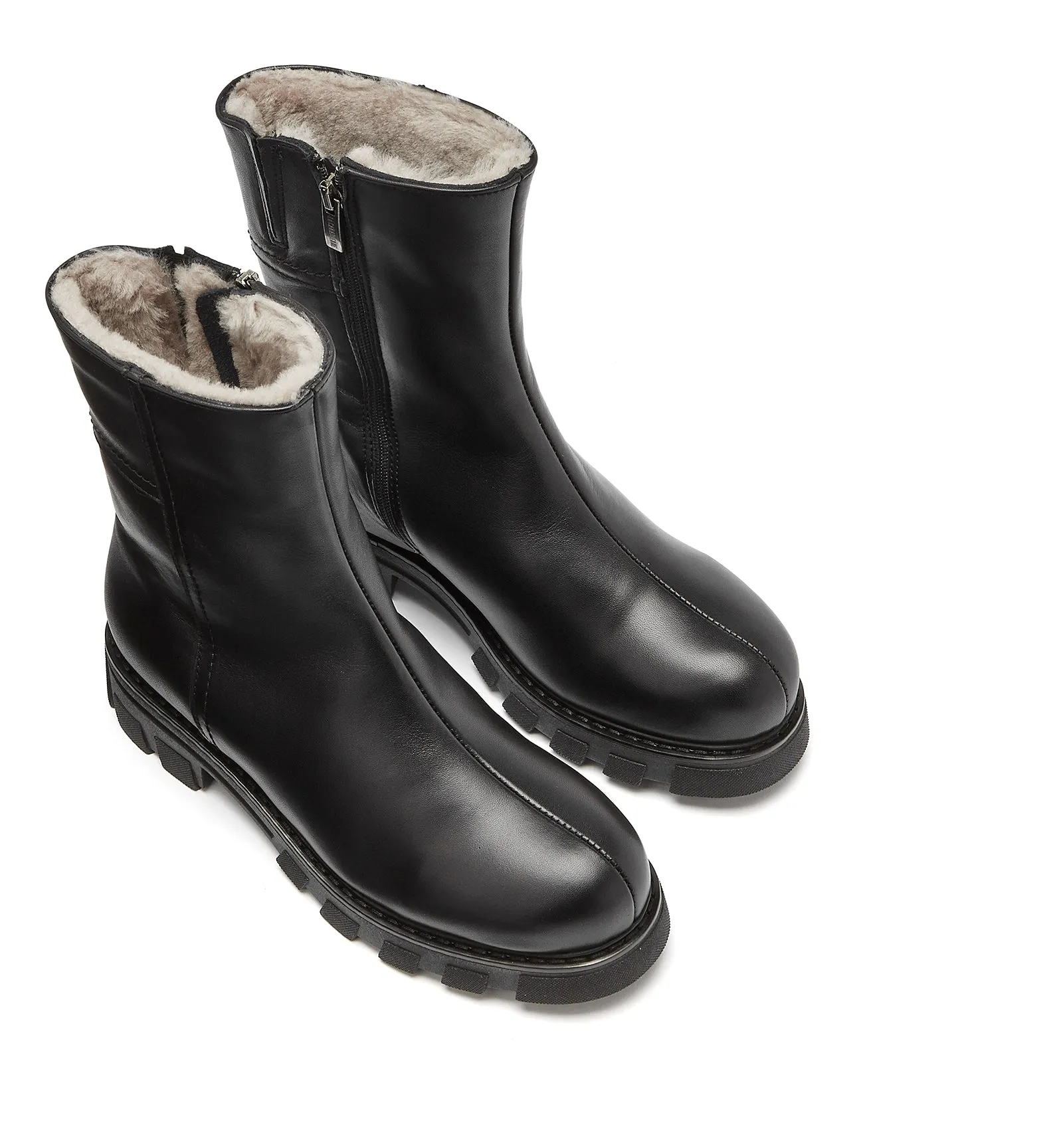 AUTUMN SHEARLING-LINED LEATHER BOOTIE sold by La CANADIENNE product image thumbnail 3