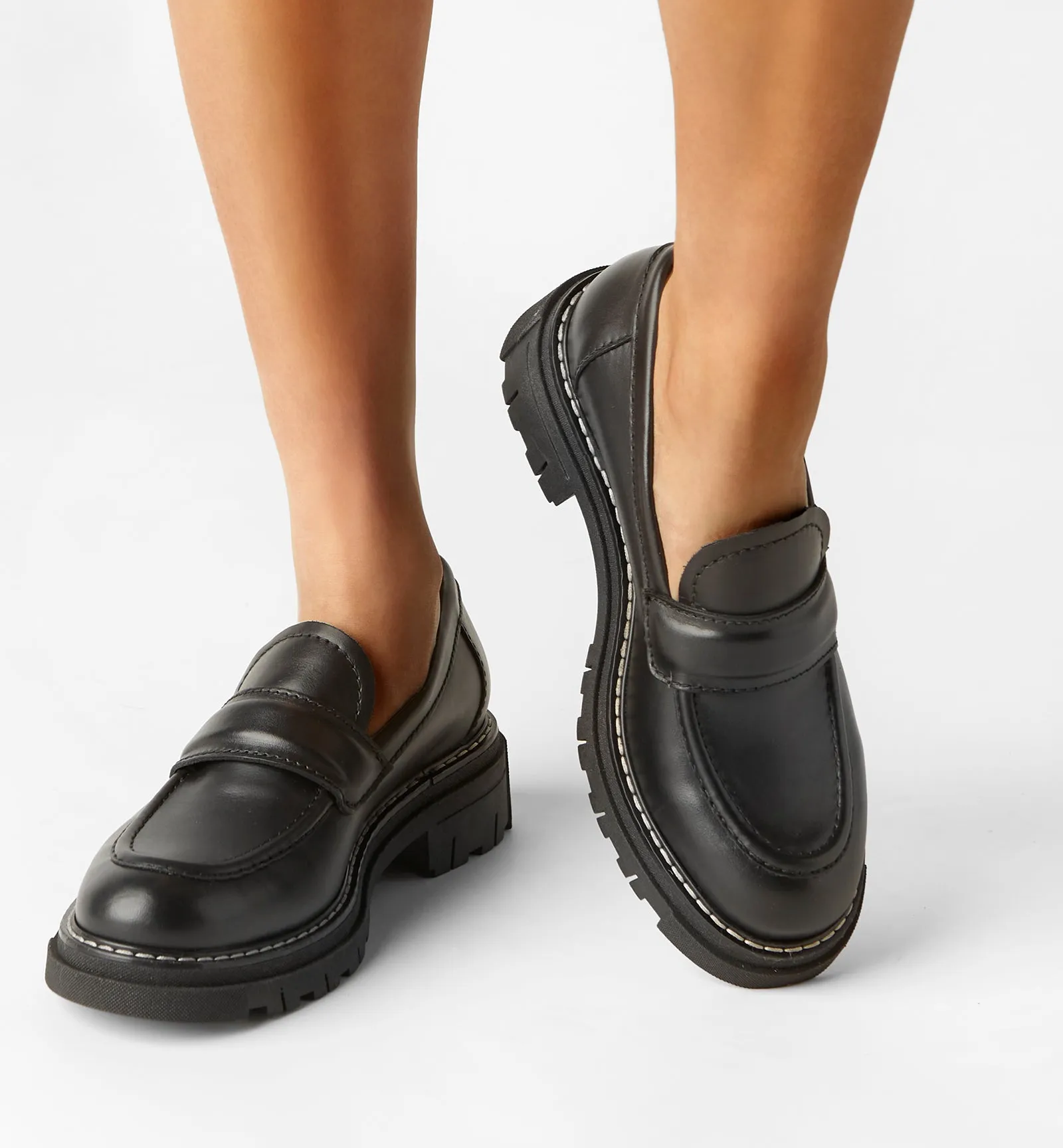 DELLA LEATHER LOAFER sold by La CANADIENNE product image thumbnail 5